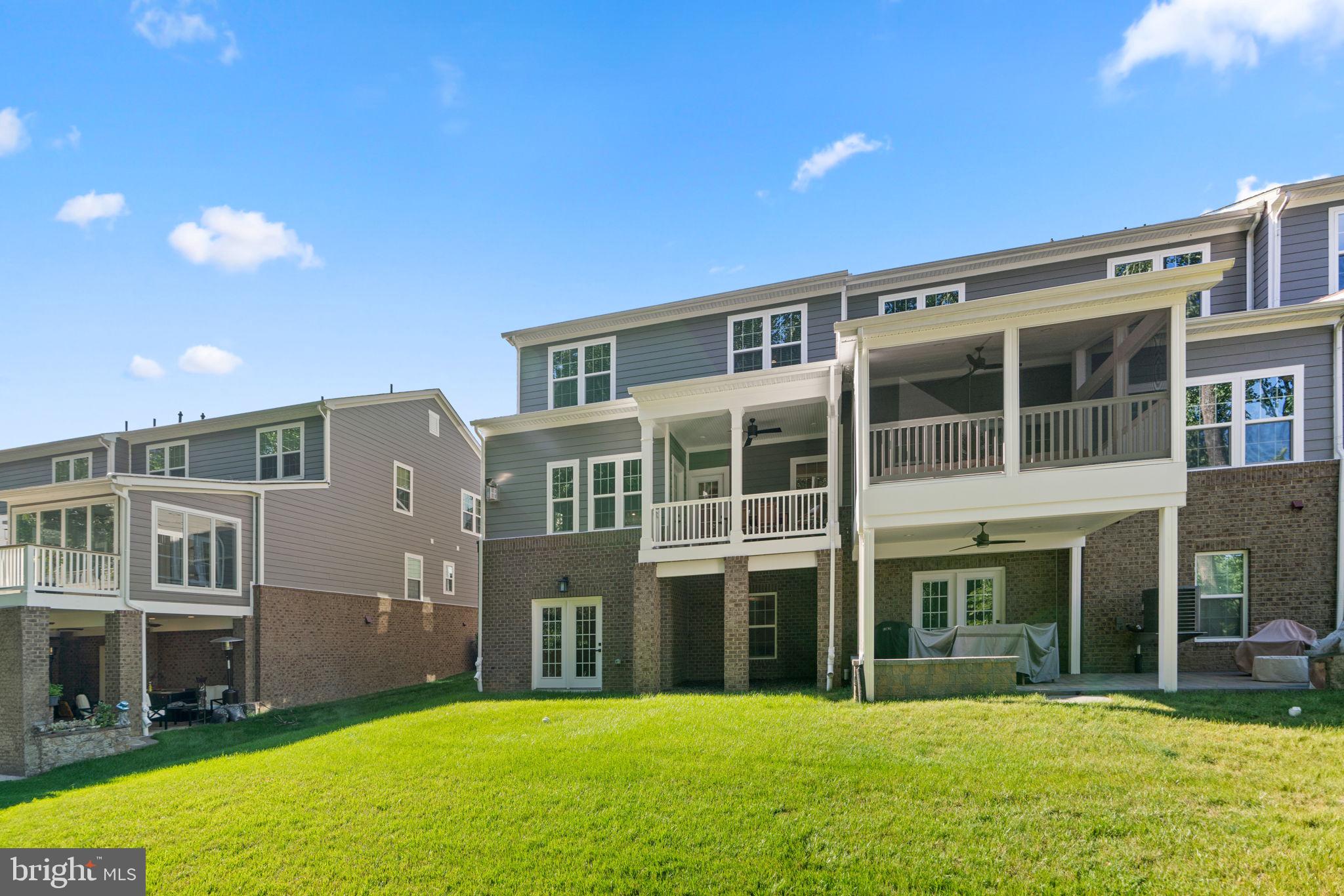 TURF VALLEY - Residential