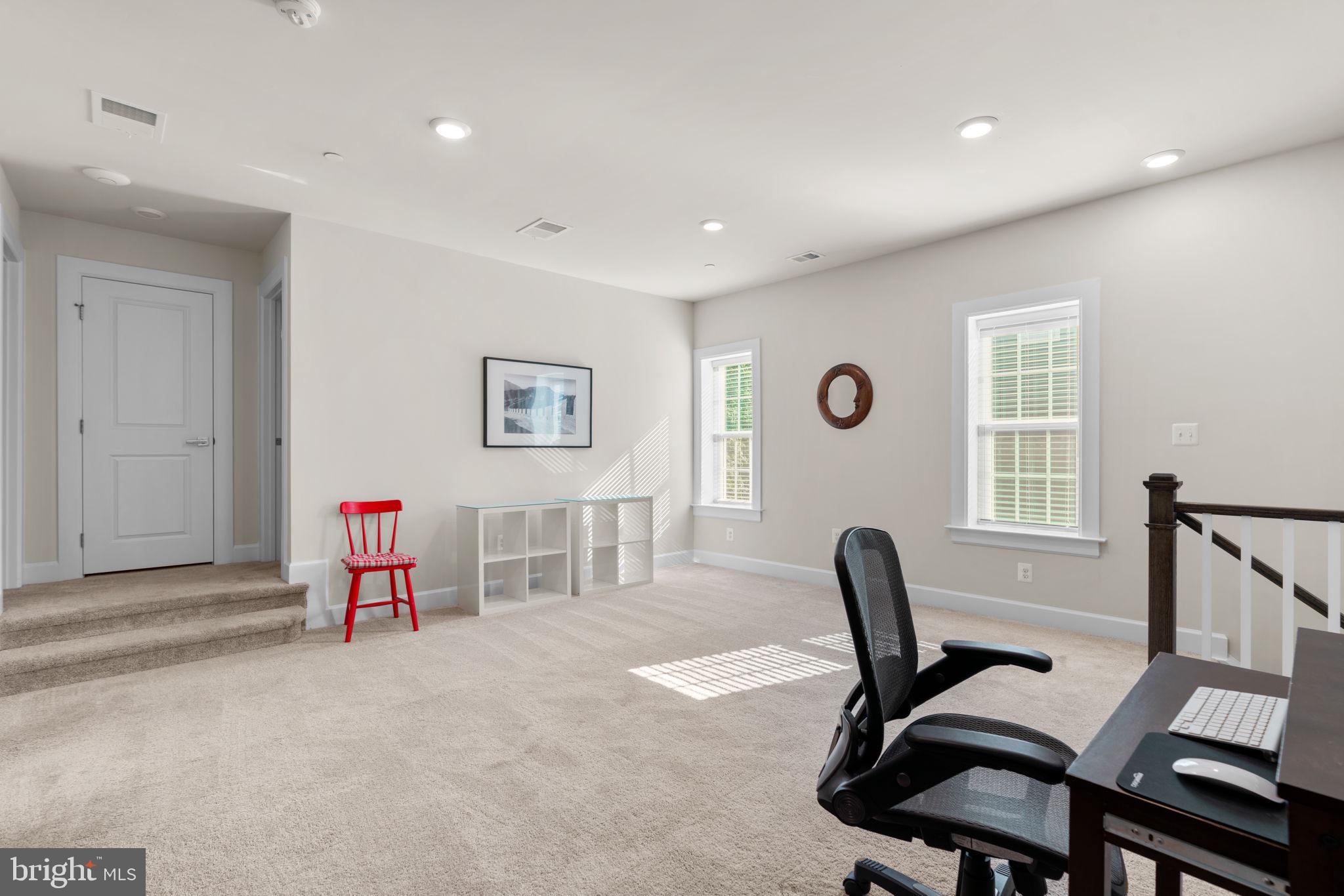 TURF VALLEY - Residential