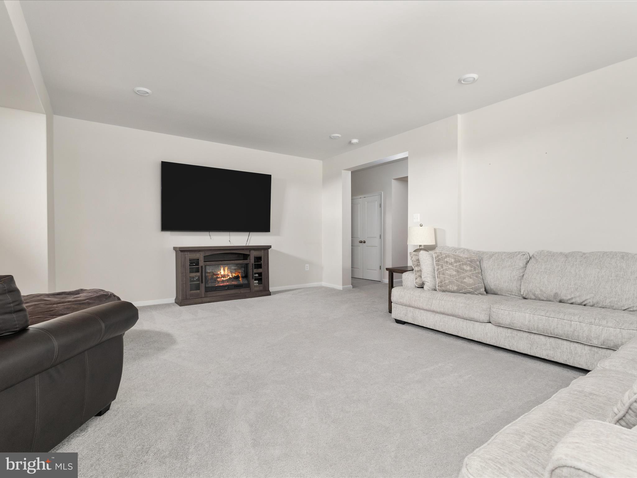 HARVEST HILLS - Residential