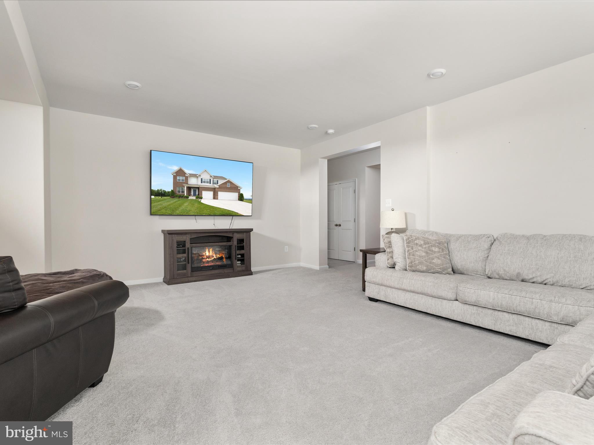 HARVEST HILLS - Residential