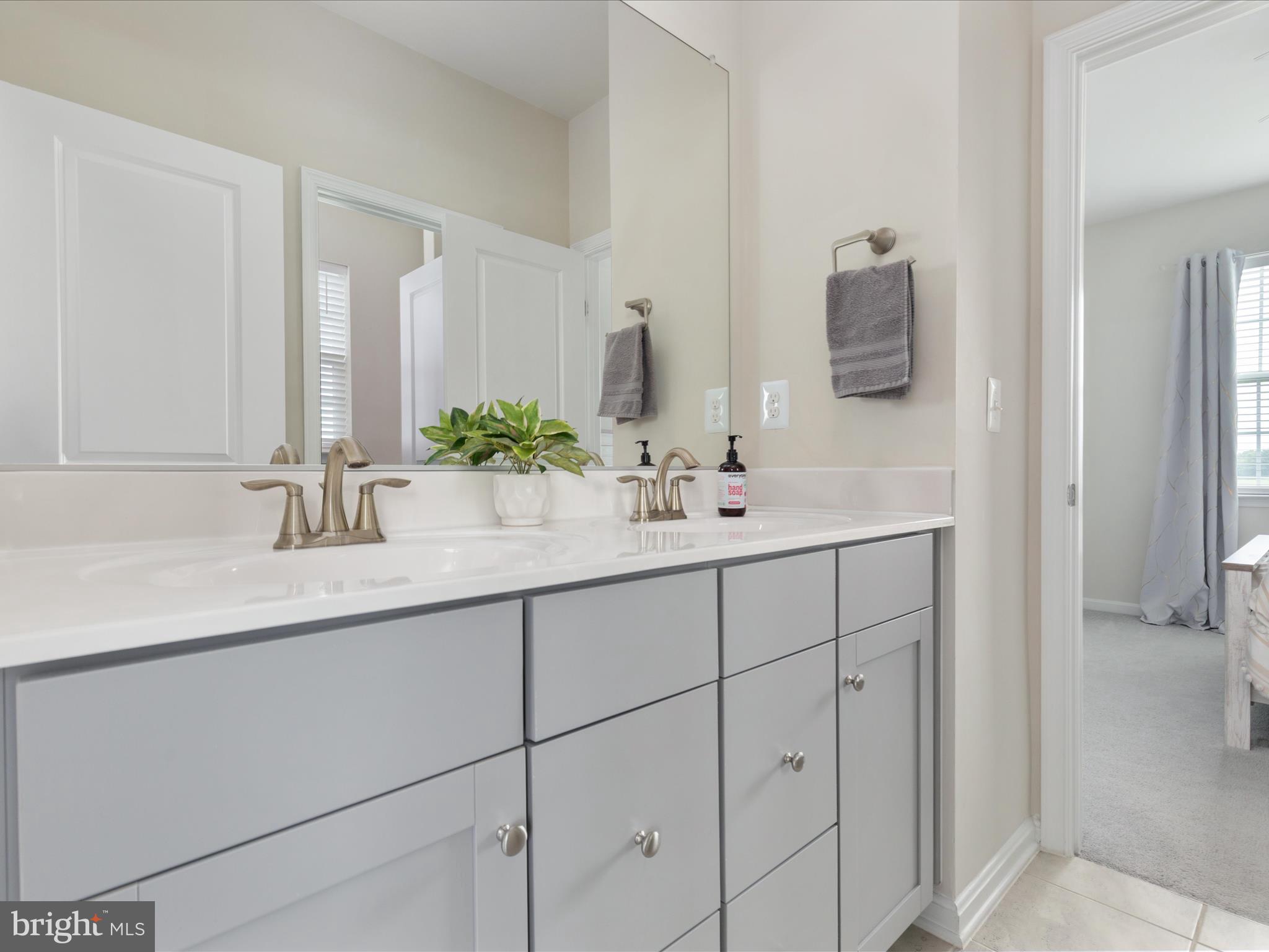 HARVEST HILLS - Residential