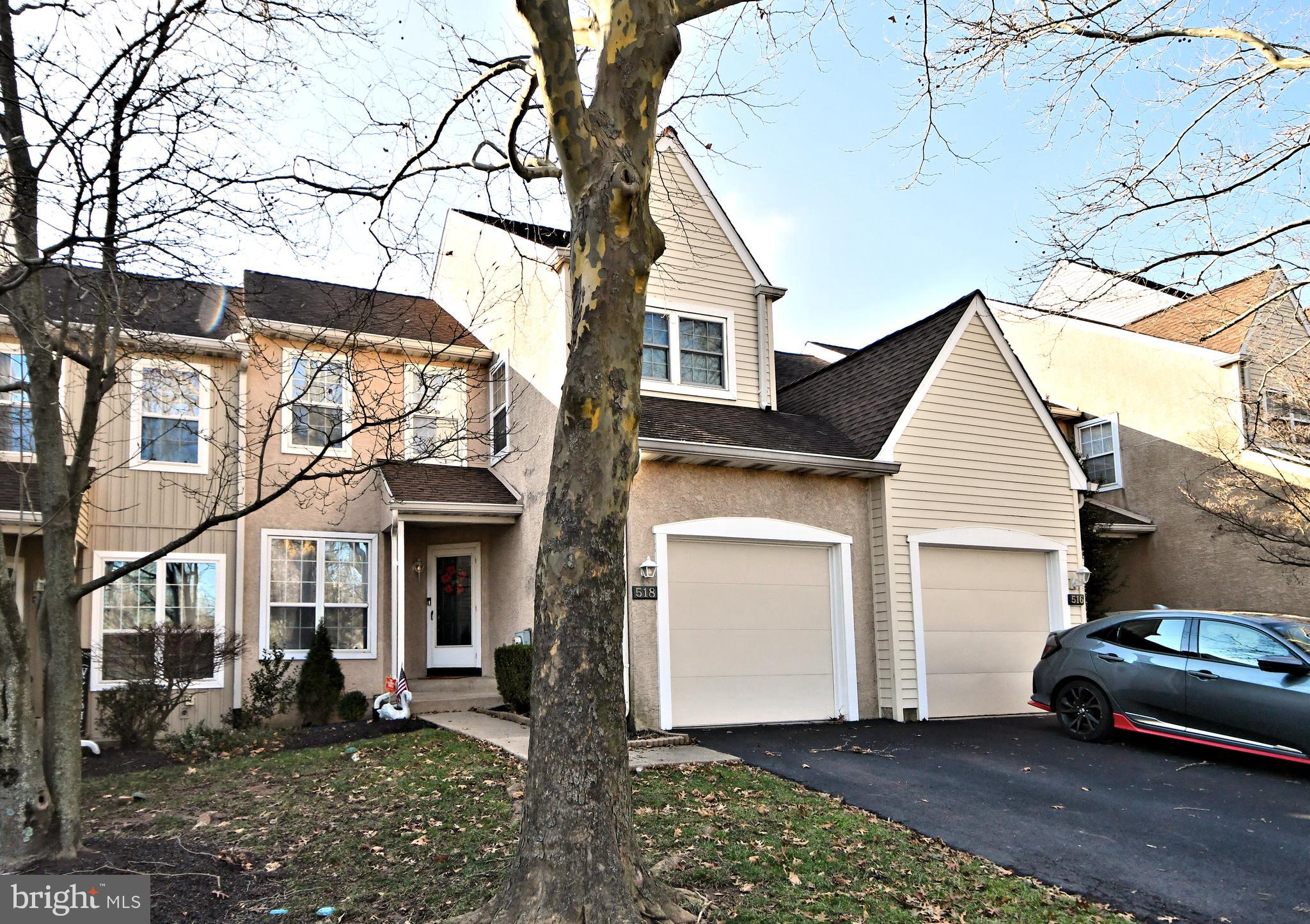PINE CREST - Residential
