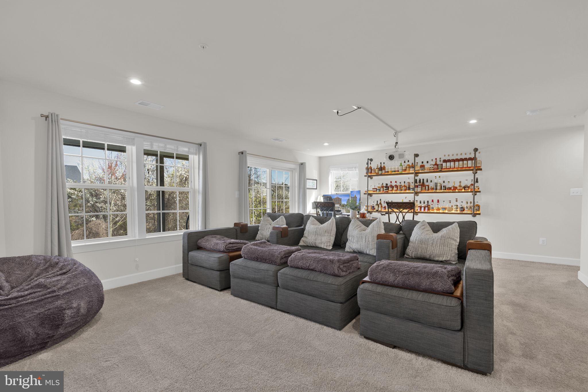 SMITH HOME FARM - Residential
