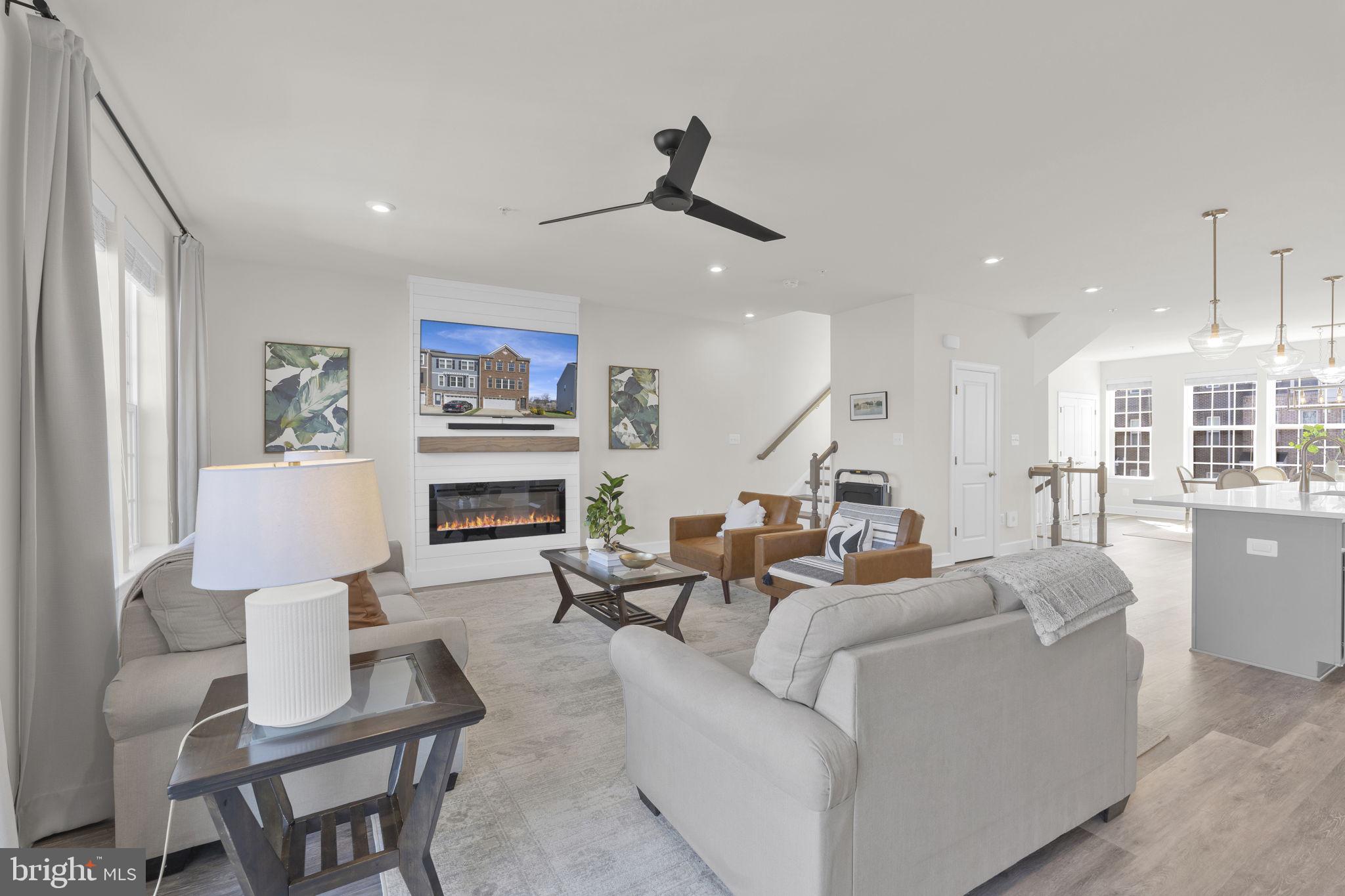 9630 GLASSY CREEK WAY