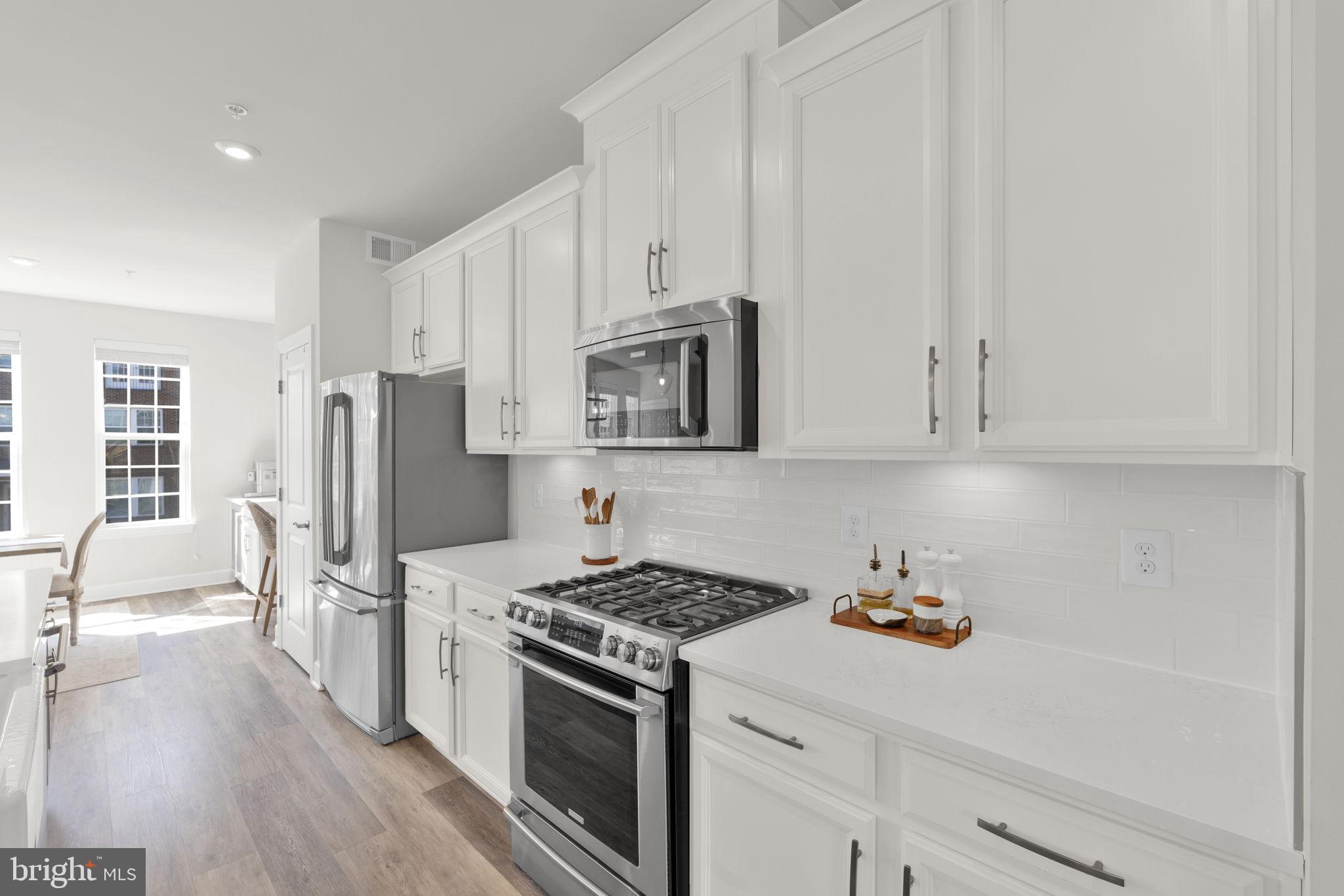 9630 GLASSY CREEK WAY