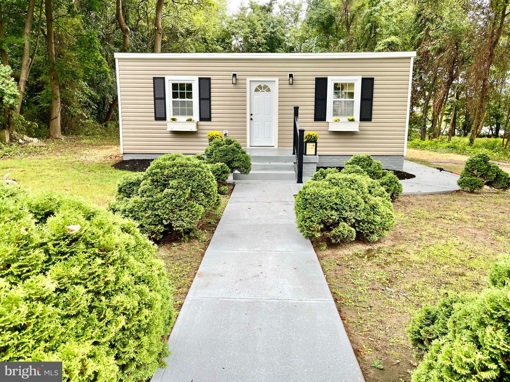 Photo of 435 Edmund Street, ABERDEEN, MD 21001 (MLS # MDHR2047638)