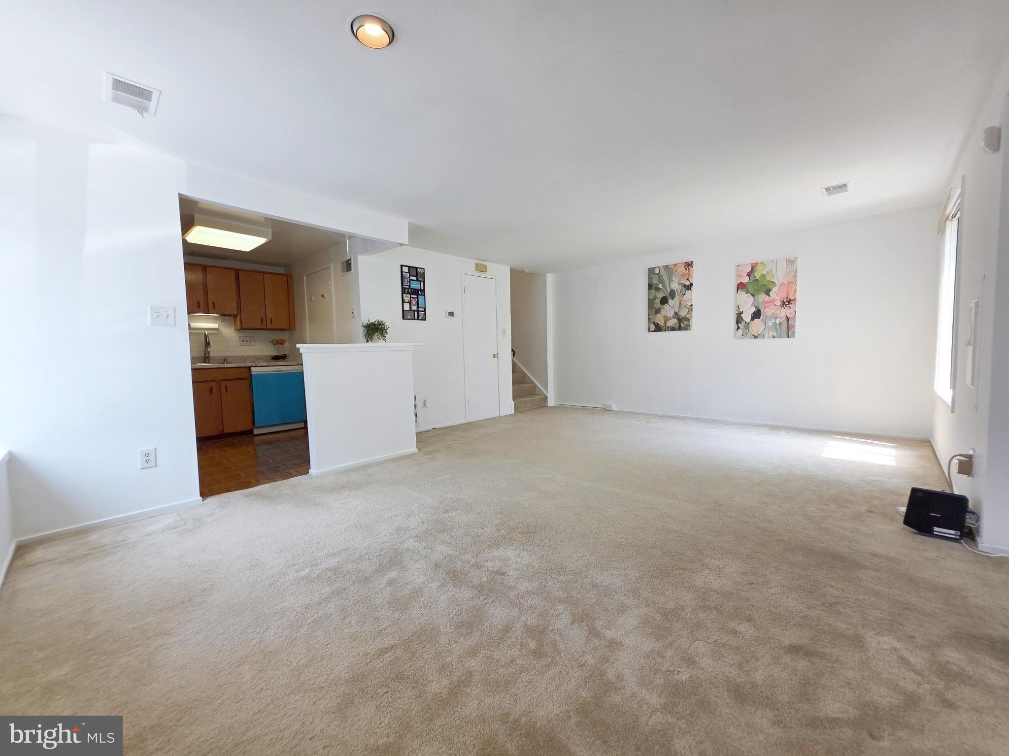 18621 NATHANS PLACE