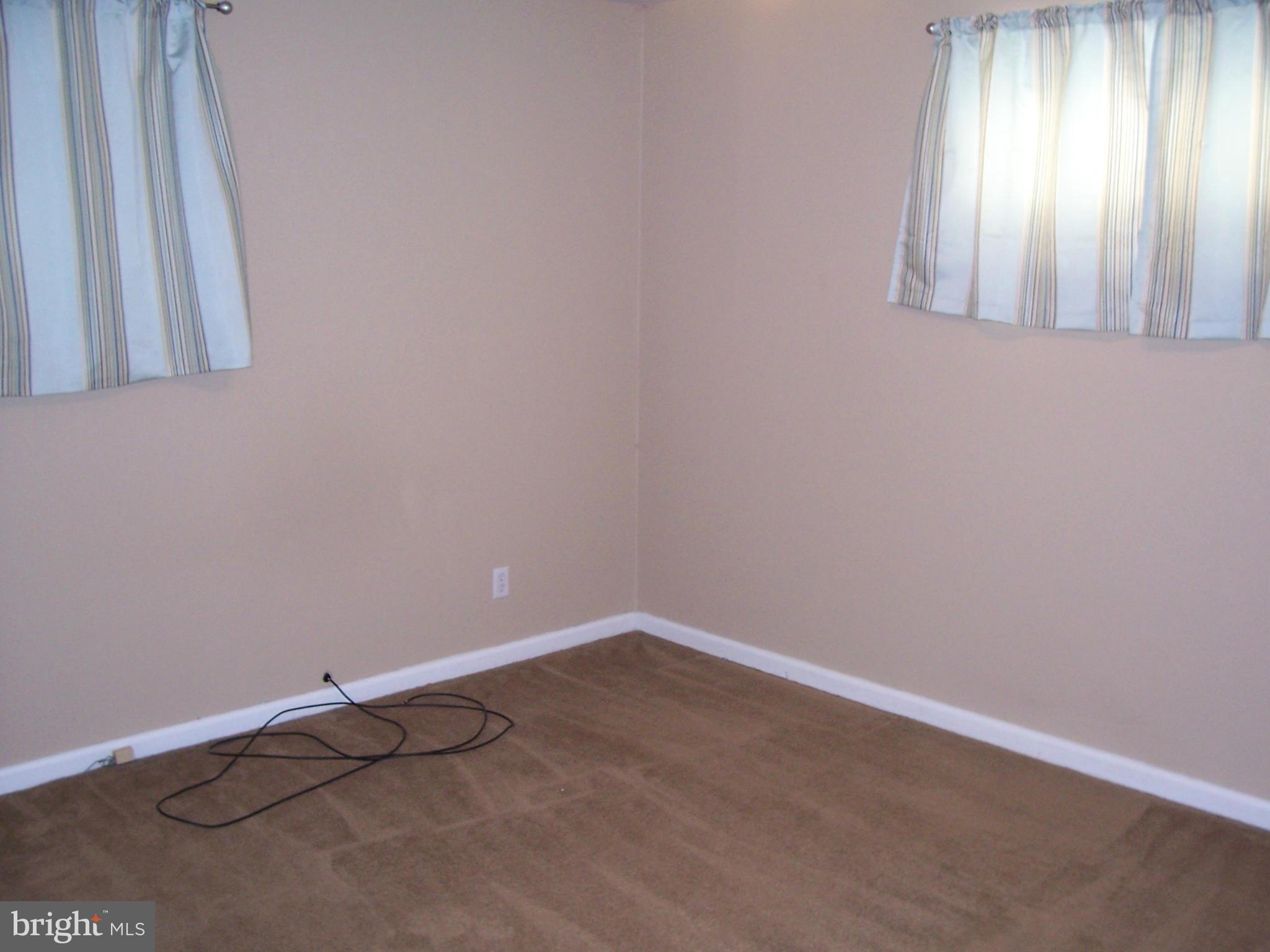 INDIAN HEAD MANOR SUB - Residential Lease