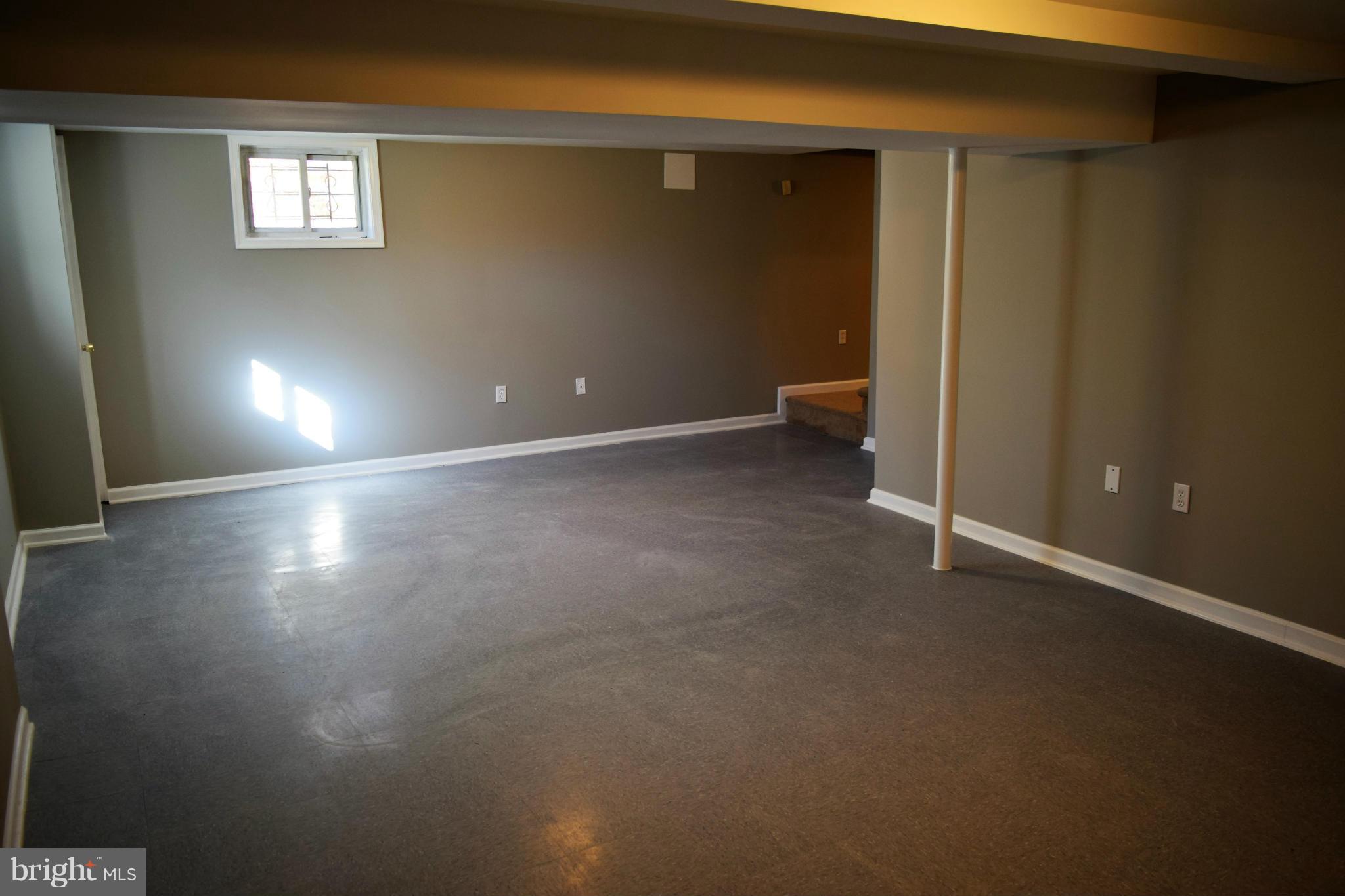 RITCHIE MANOR - Residential