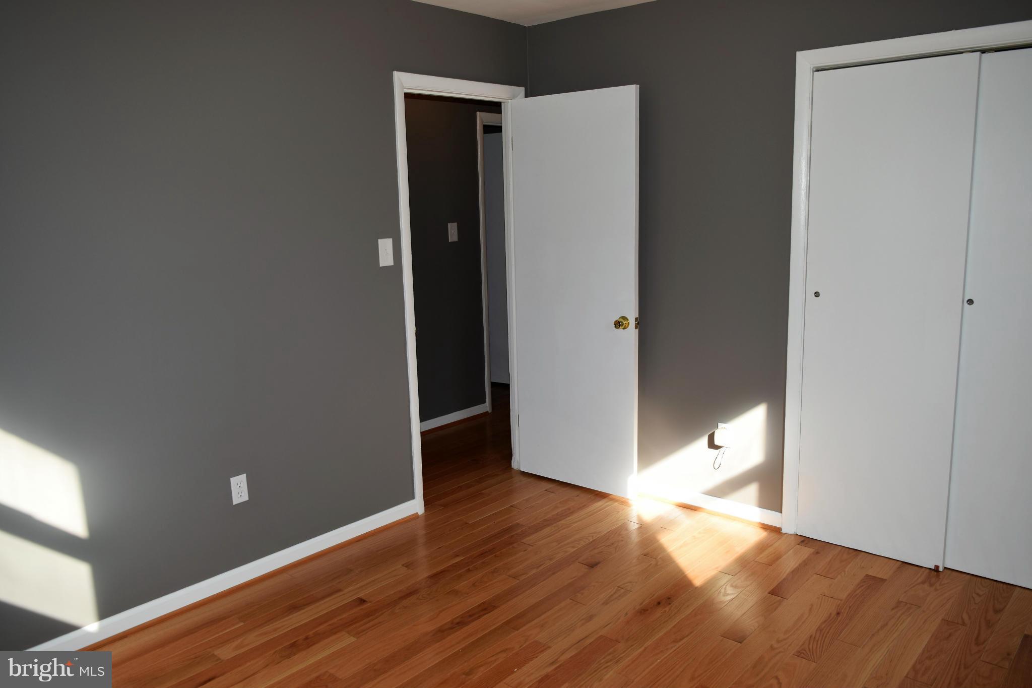 RITCHIE MANOR - Residential