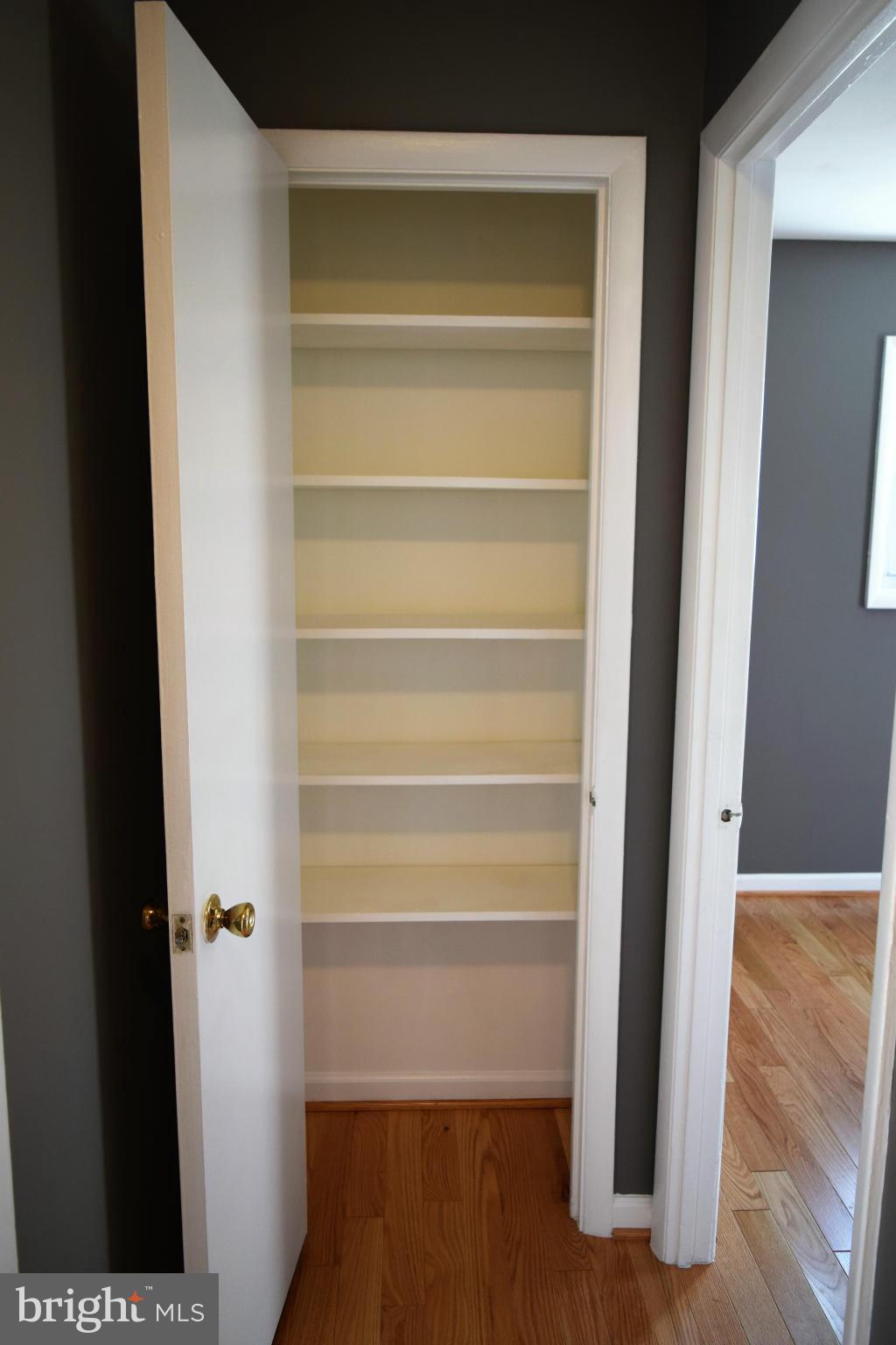 RITCHIE MANOR - Residential