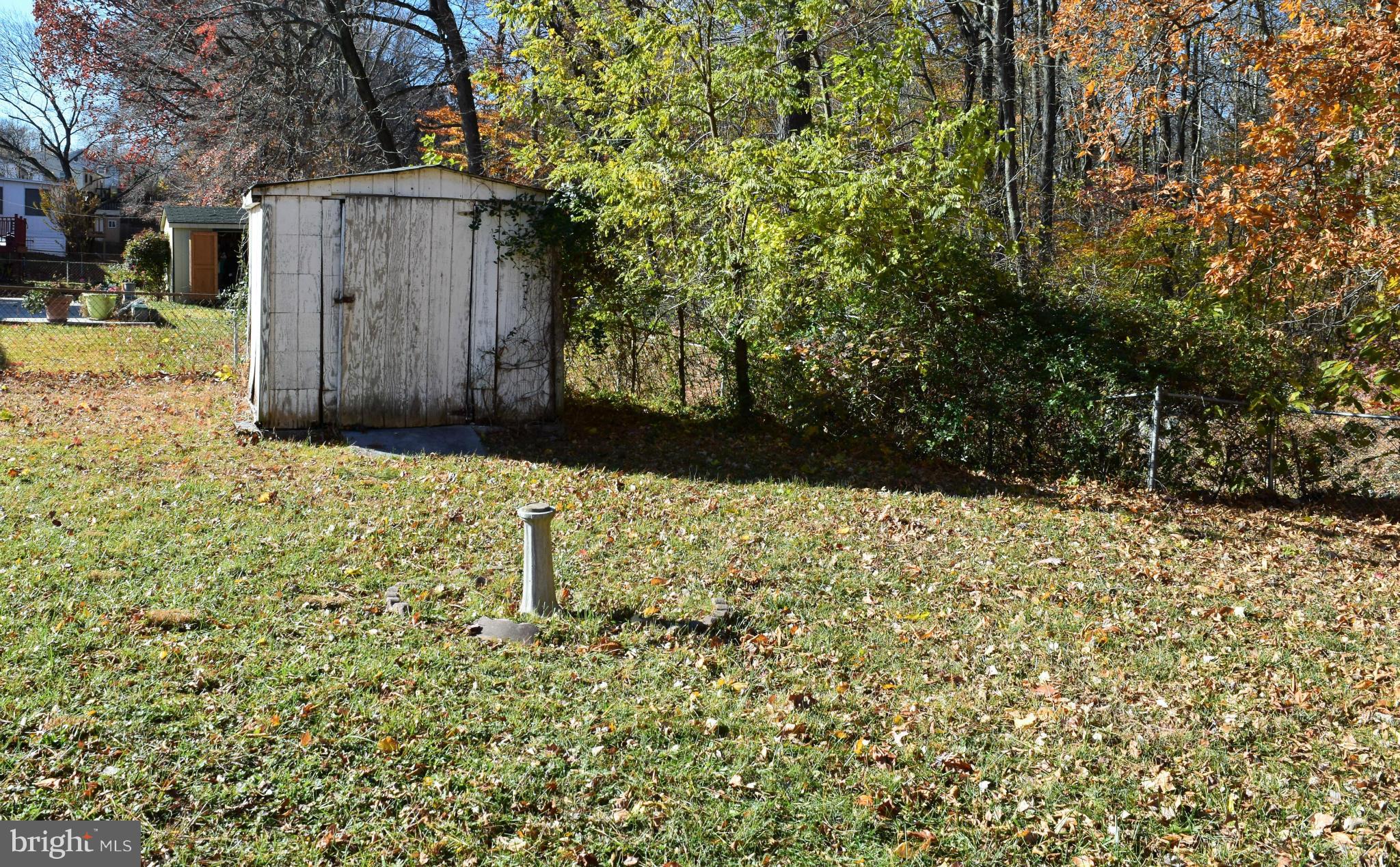 RITCHIE MANOR - Residential