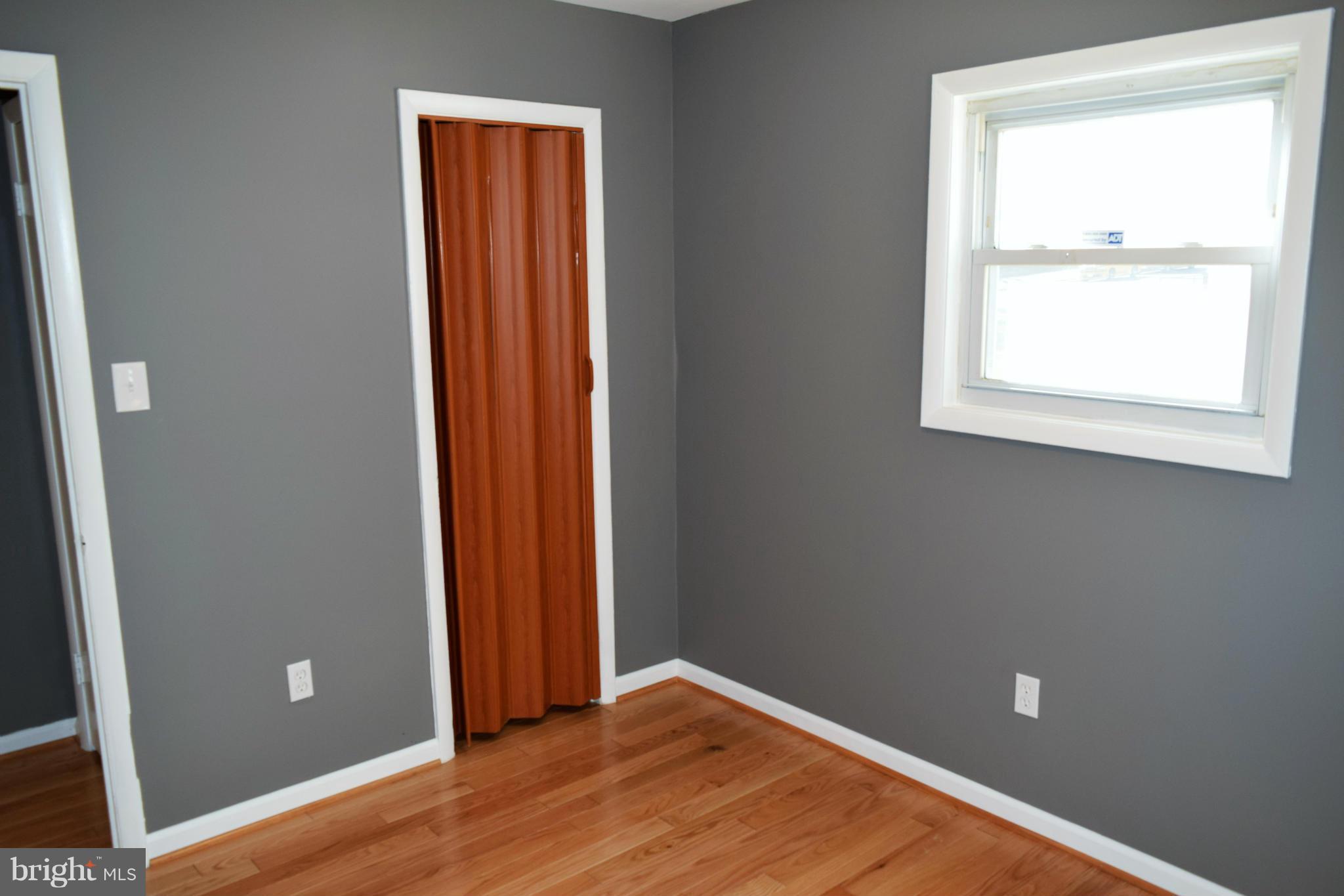 RITCHIE MANOR - Residential