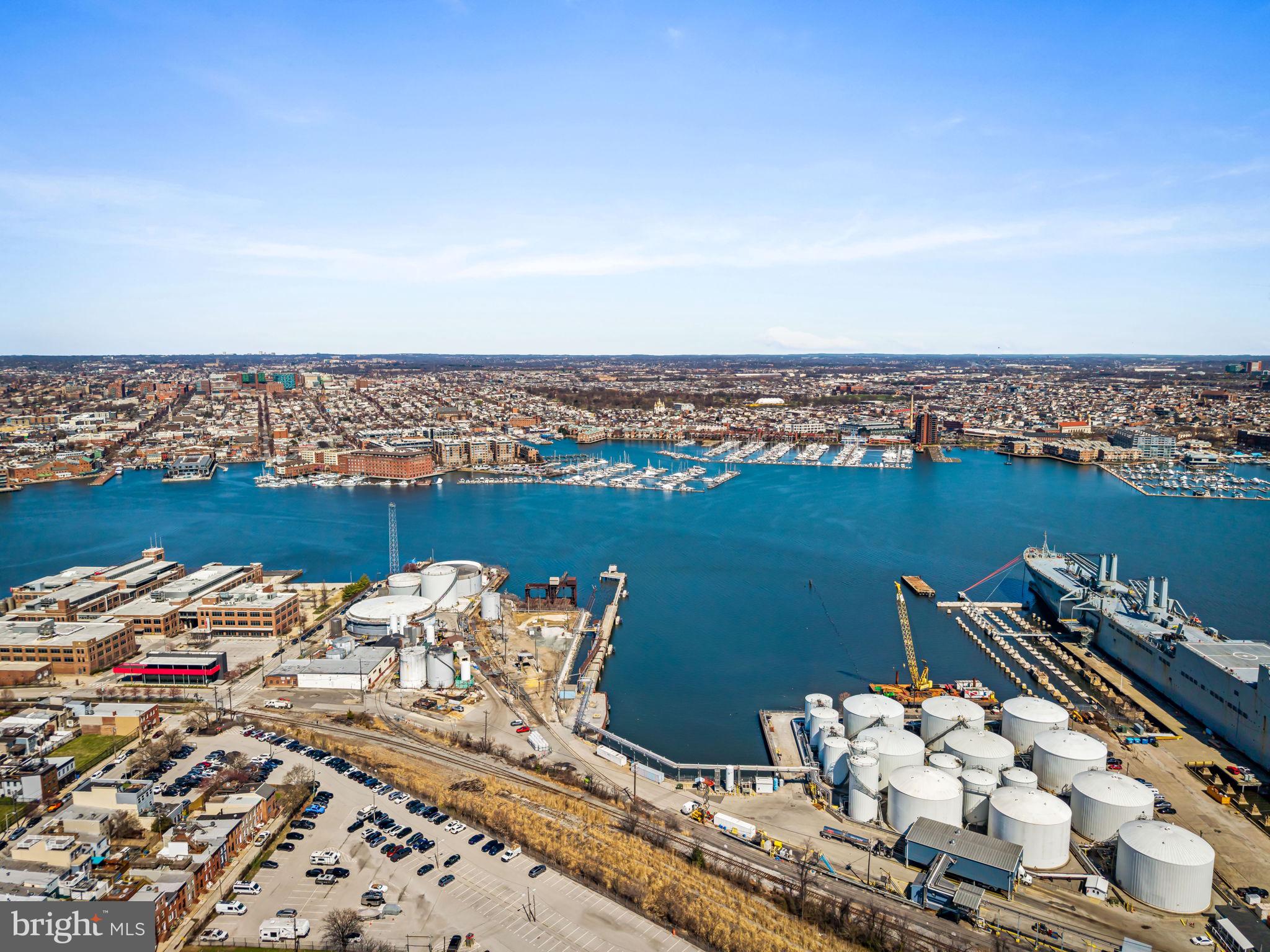 LOCUST POINT - Residential