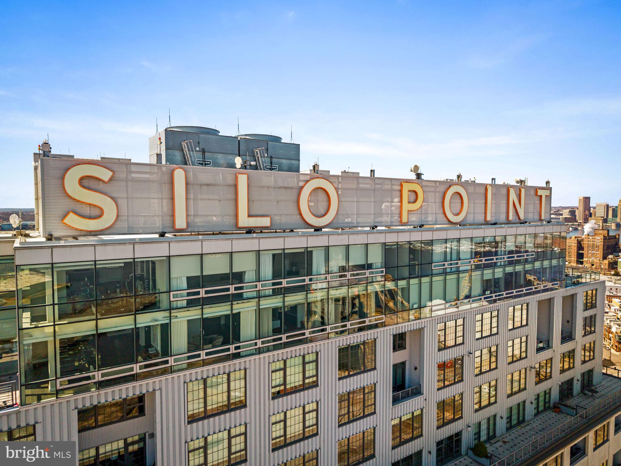 LOCUST POINT - Residential