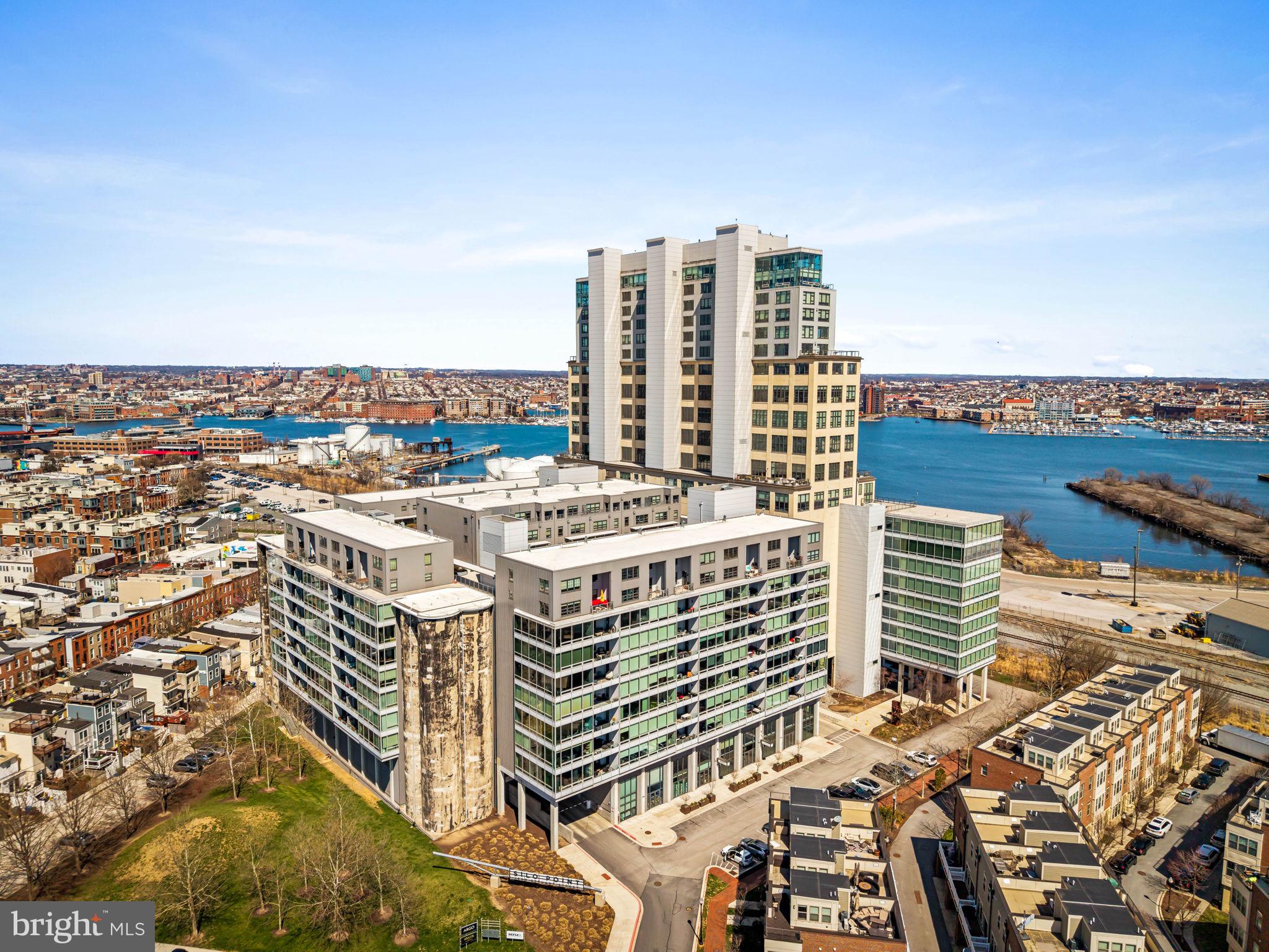 LOCUST POINT - Residential