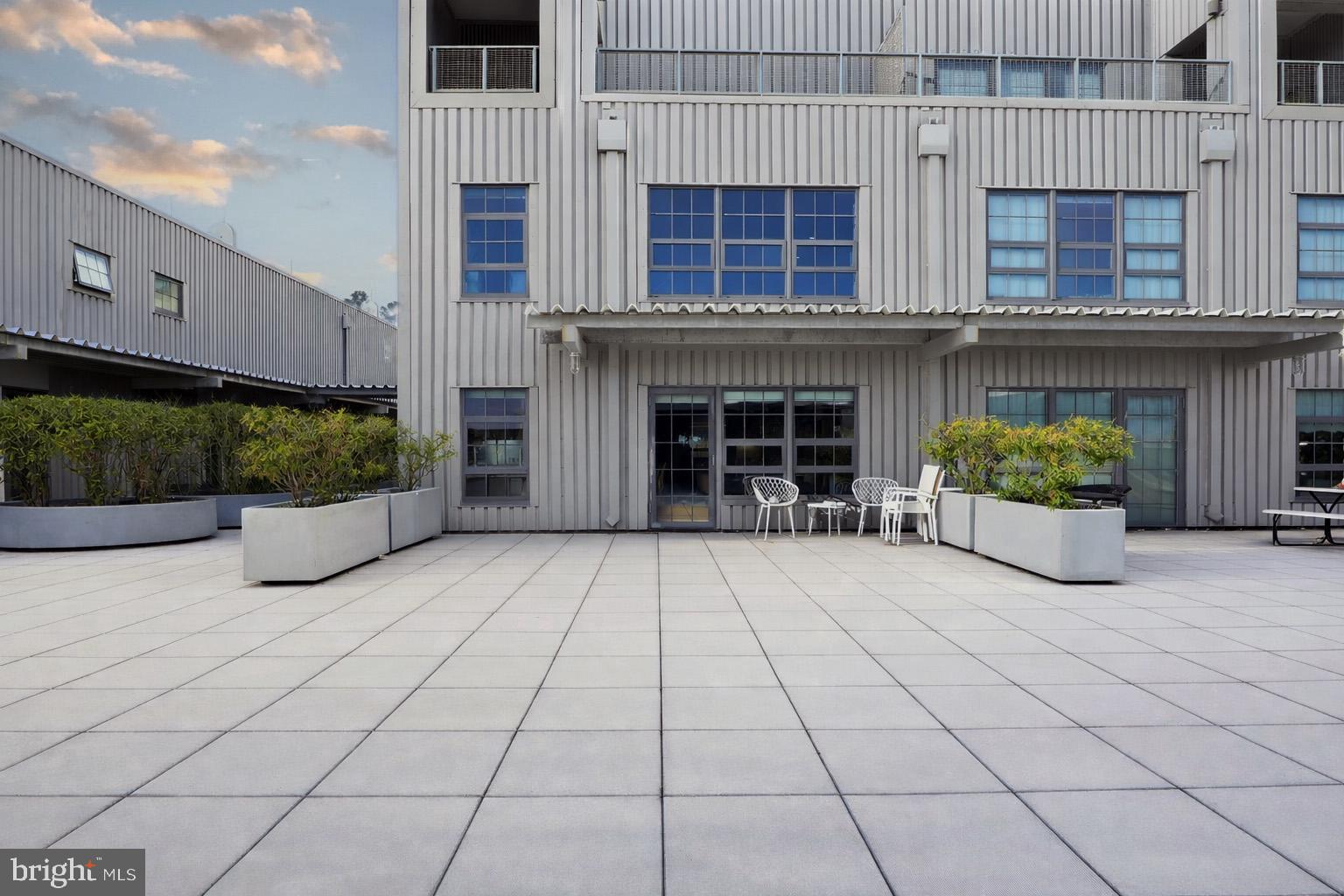 1200 STEUART STREET 1035