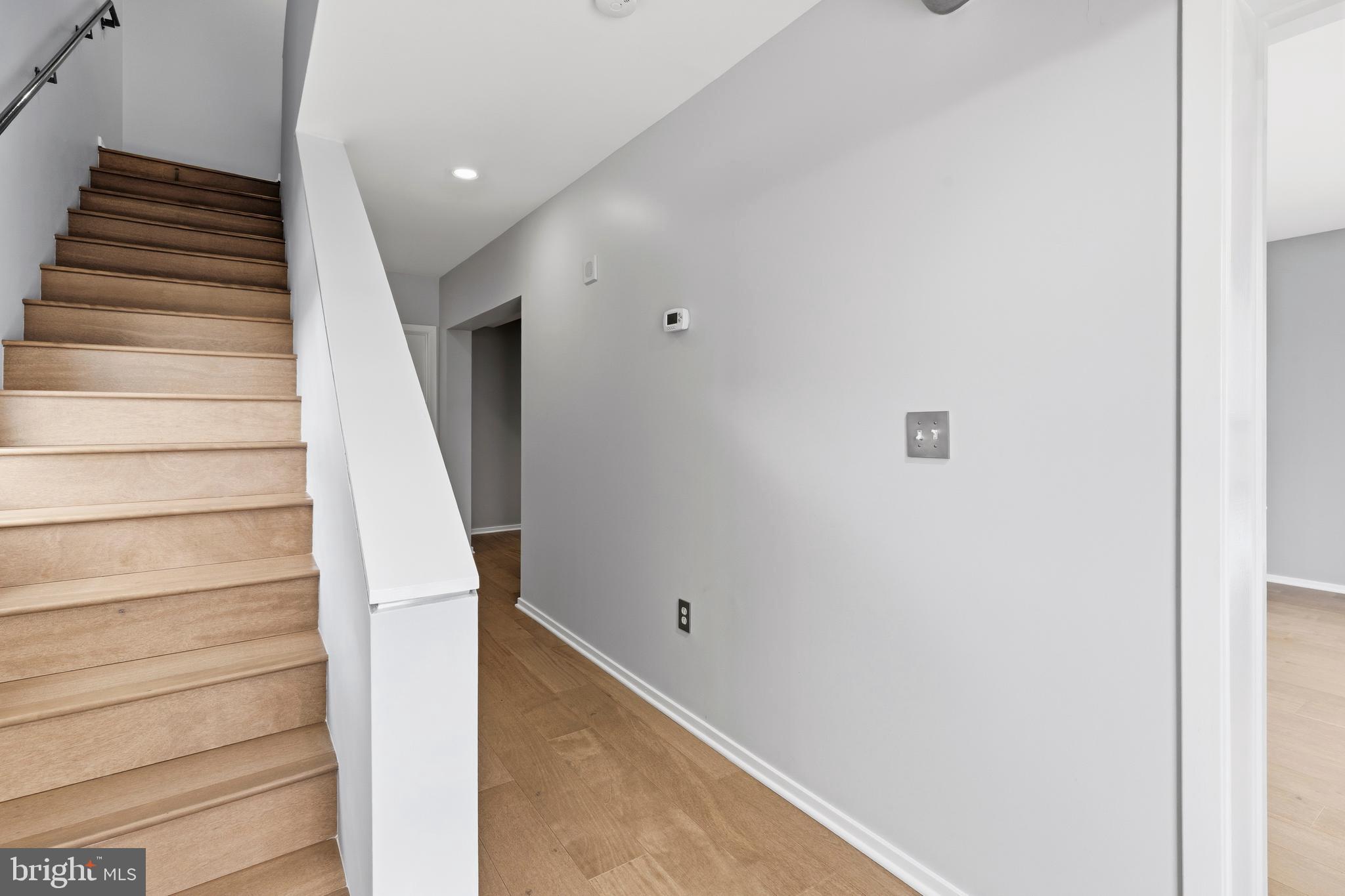 LOCUST POINT - Residential
