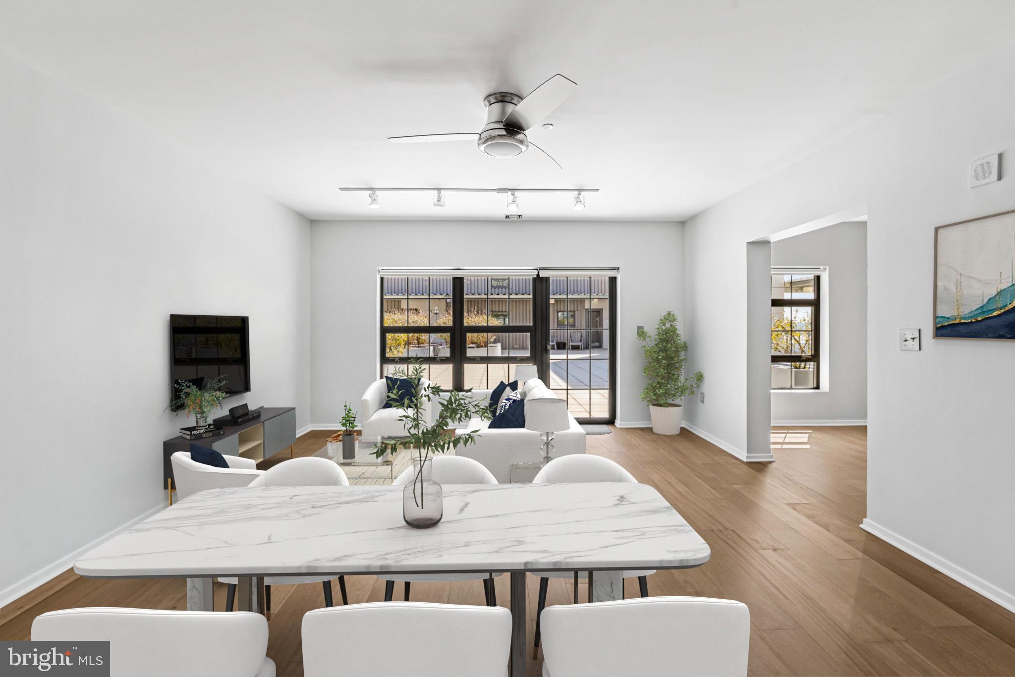 LOCUST POINT - Residential