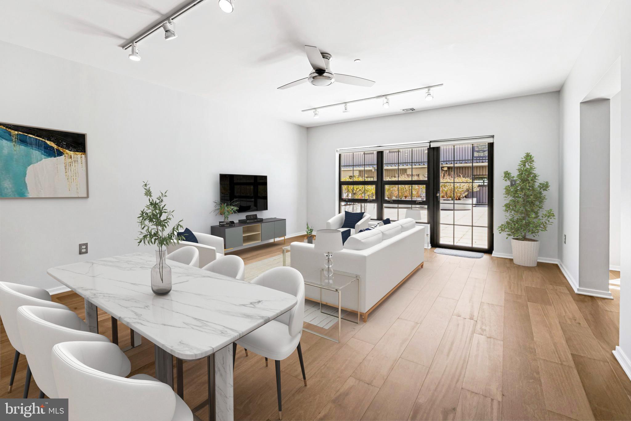 LOCUST POINT - Residential