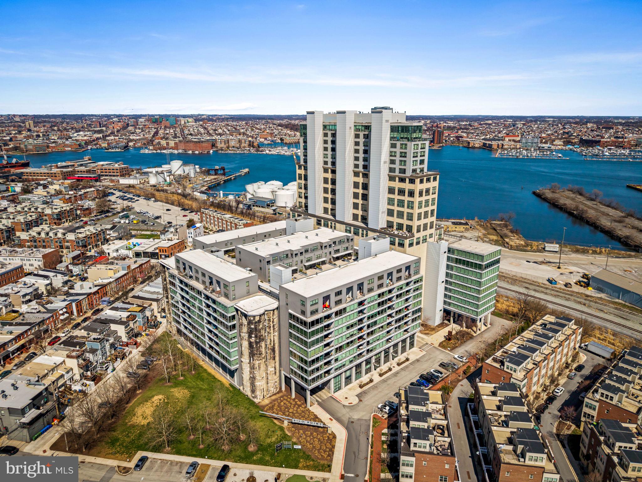 LOCUST POINT - Residential