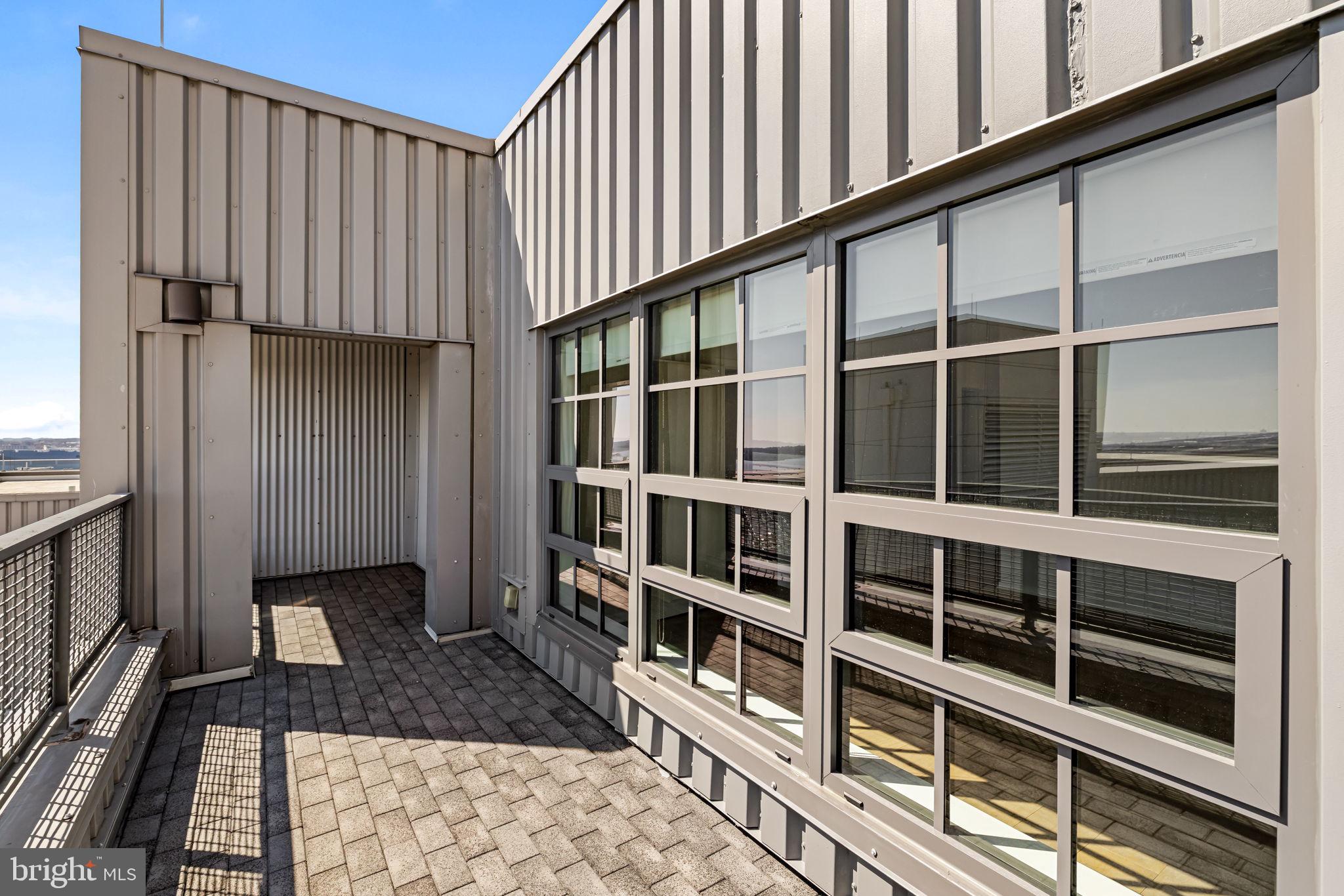 LOCUST POINT - Residential