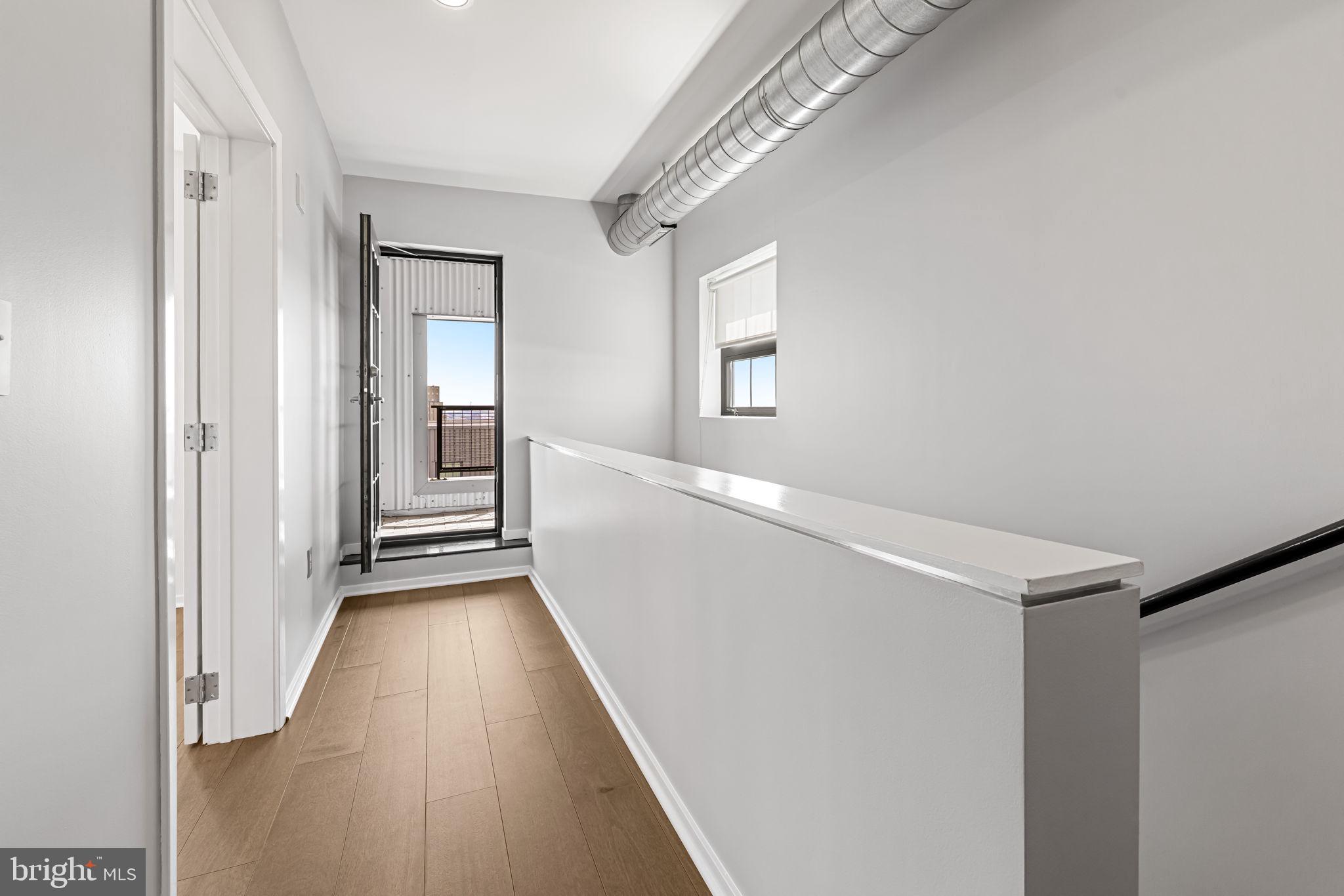 LOCUST POINT - Residential