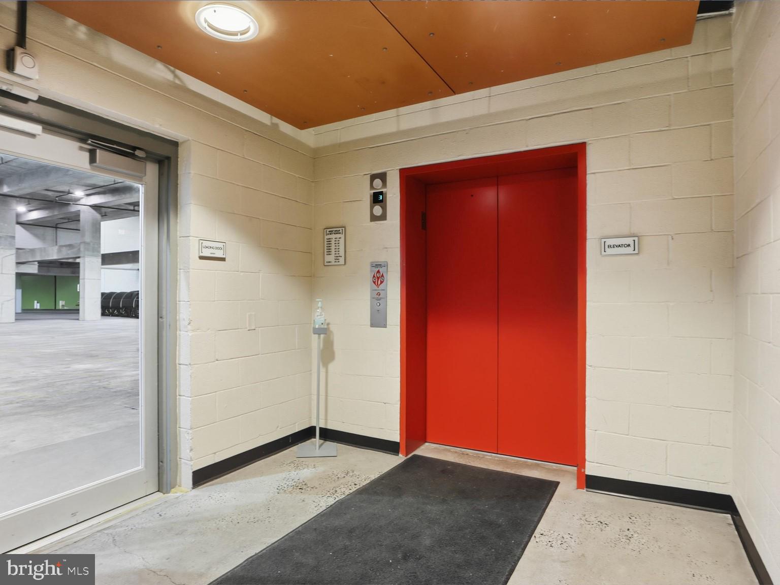 LOCUST POINT - Residential