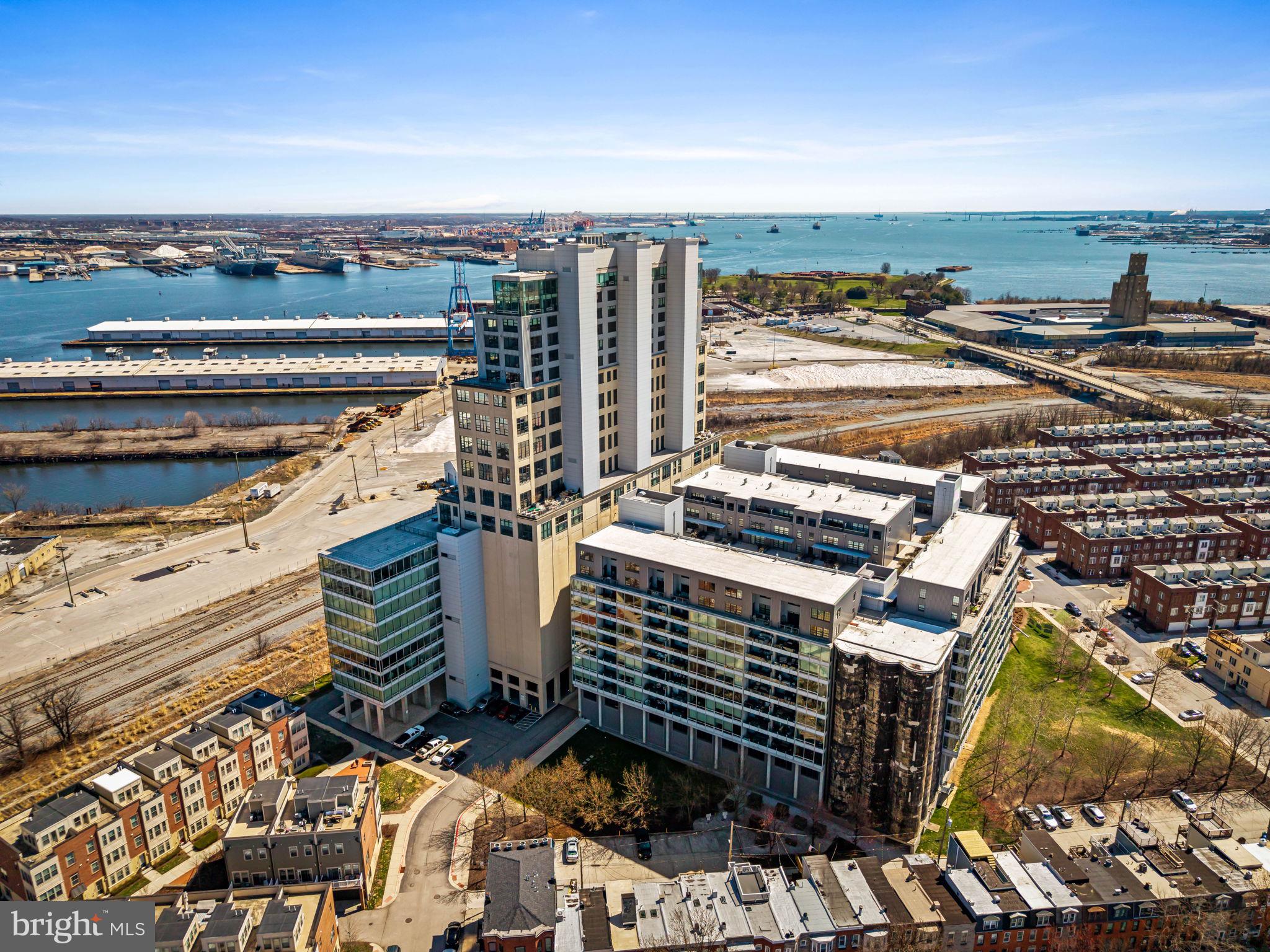 LOCUST POINT - Residential