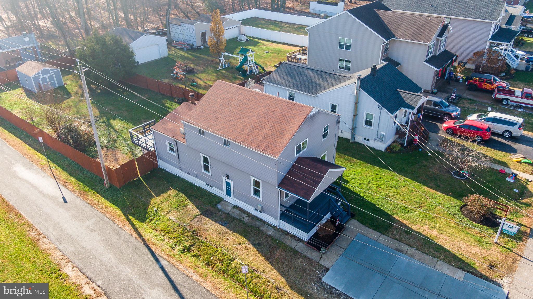 OLIVER BEACH - Residential