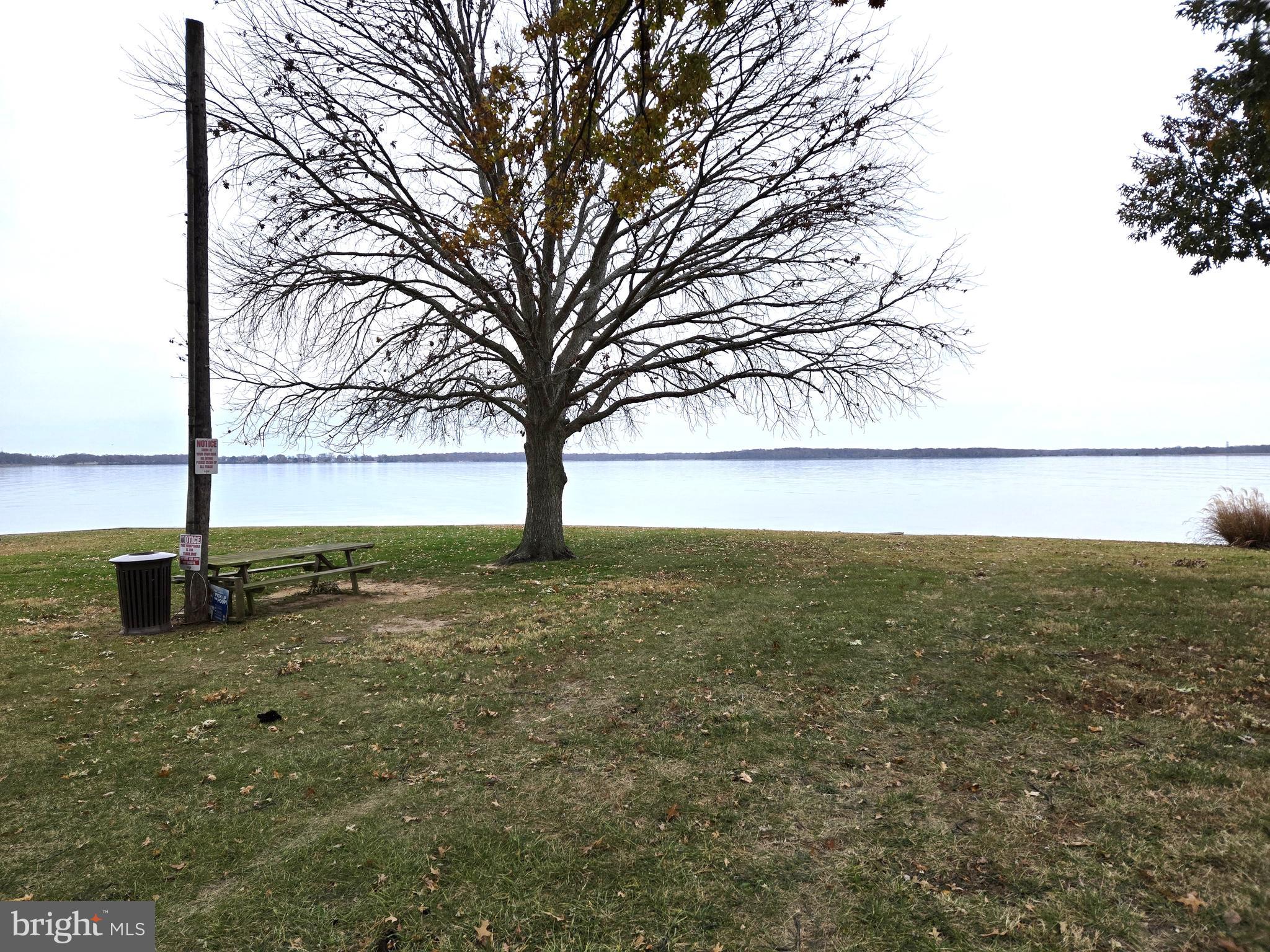 OLIVER BEACH - Residential