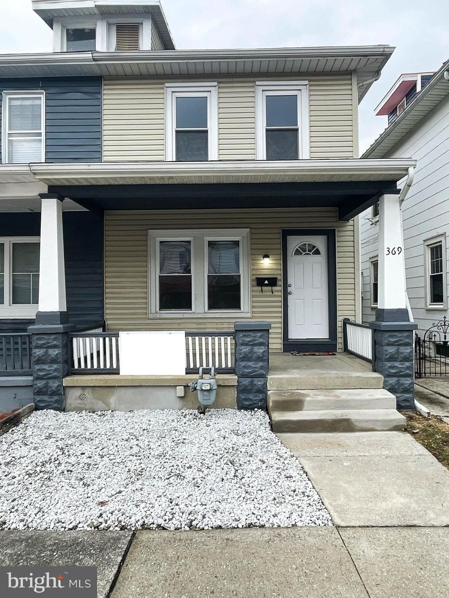 Maintenance free, newly remodeled, move in ready, low low taxes in desirable quiet area. 3/4 bed, huge family/rec room that was used as an additional bedroom. Open floor plan. Bring your ideas. New basement windows, vinyl replacement windows, new LVP flooring, remodeled kitchen and bathroom, fresh paint inside and outside, new interior lighting, new ceiling fans, attic space for storage, clean and freshly painted basement, laundry in basement, 1 off street parking spot. Walk into instant equity.  Priced to sell quickly.