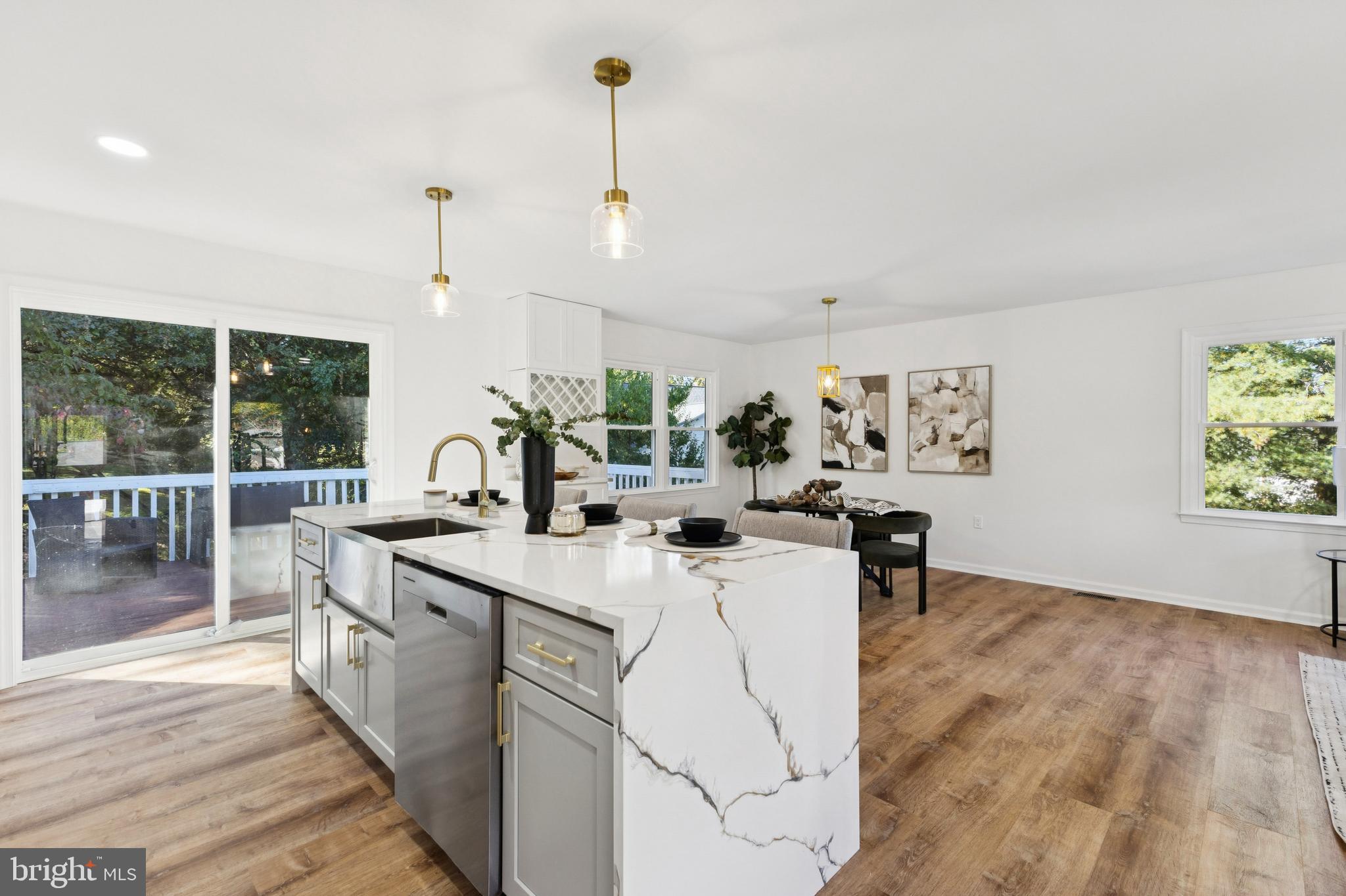 HORIZON HILL - Residential