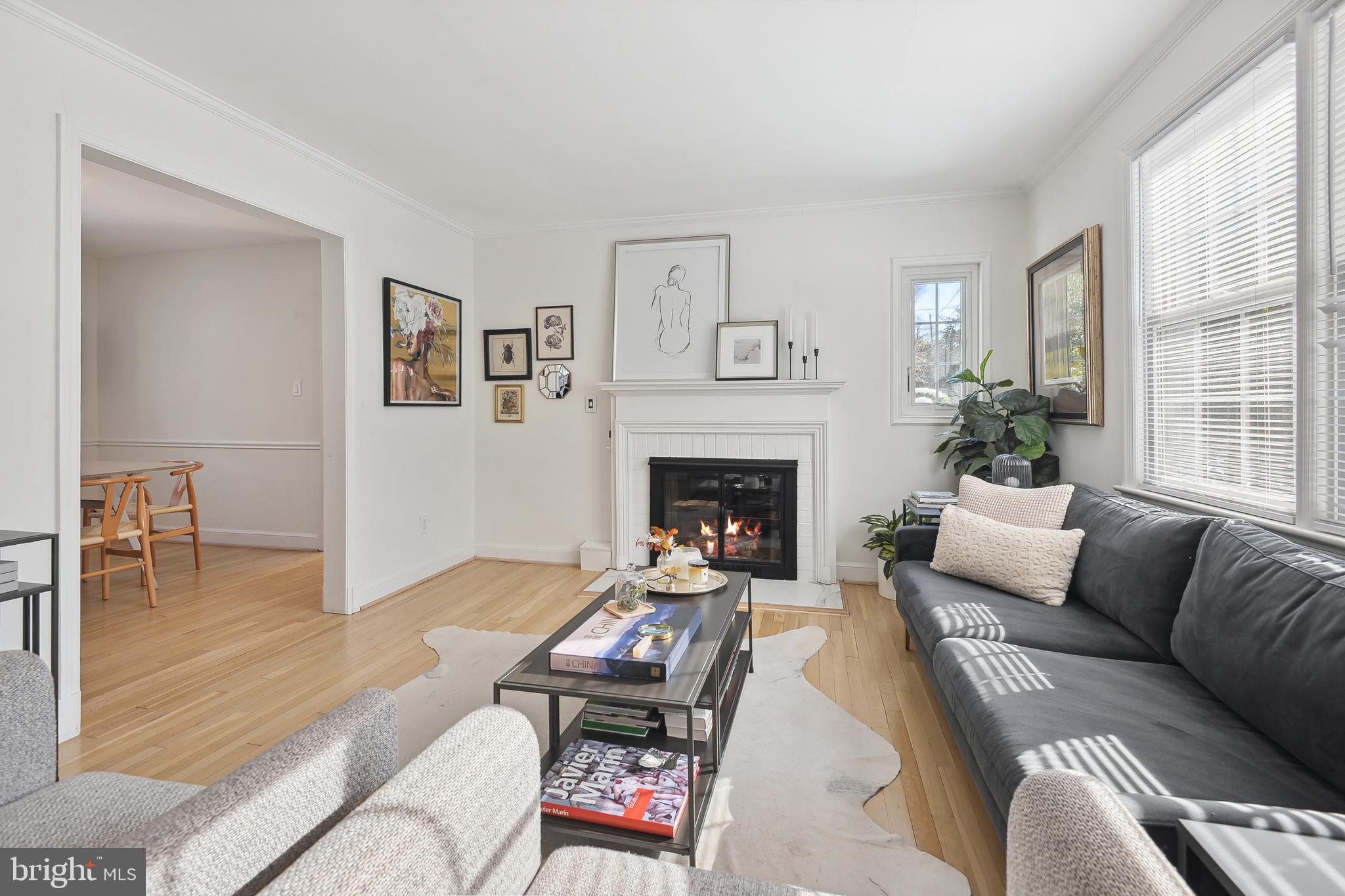 WOODACRES - Residential