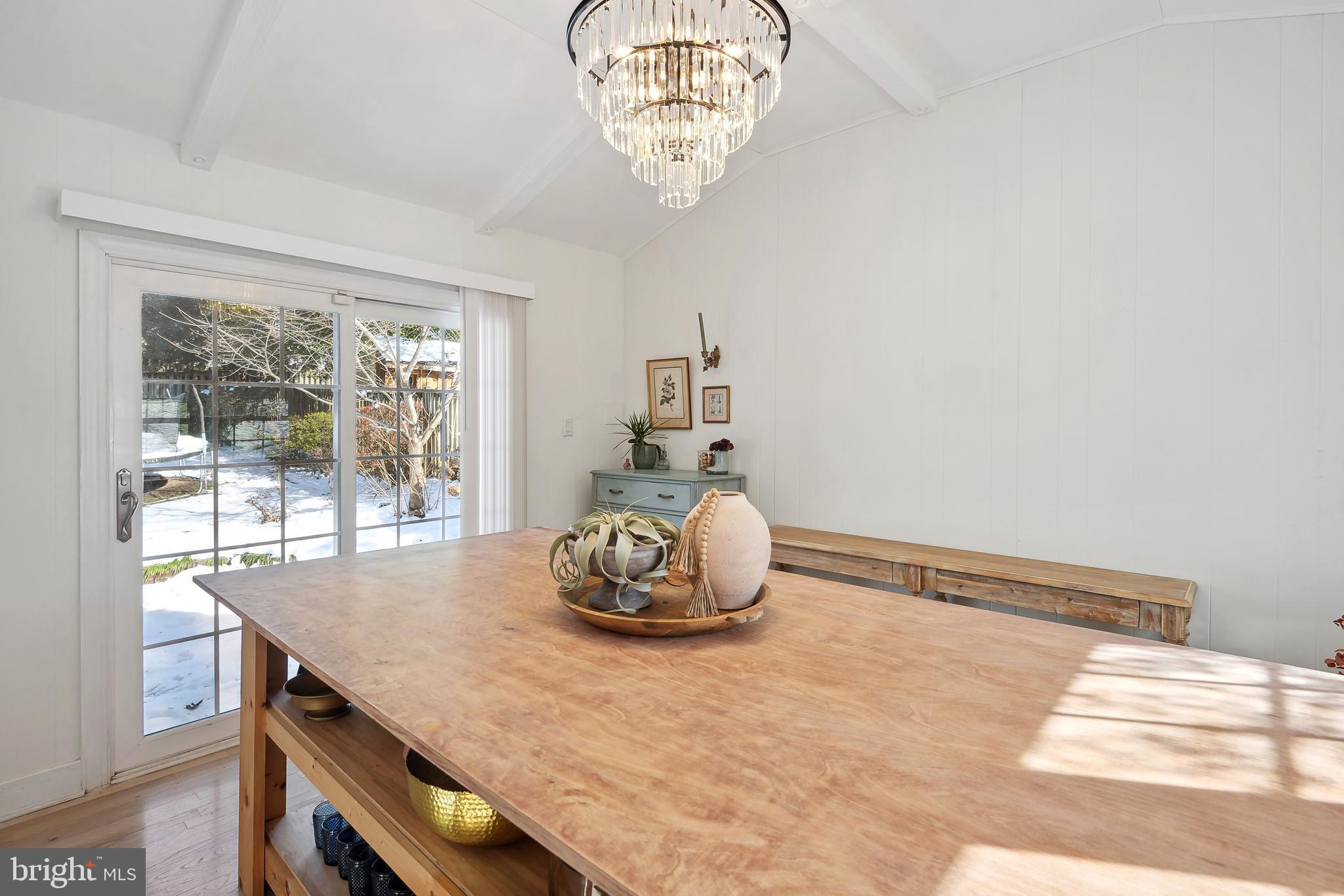 WOODACRES - Residential