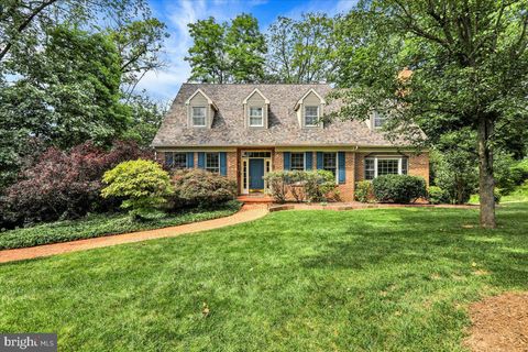 61 GRANDVIEW WYOMISSING HILLS PA 19609