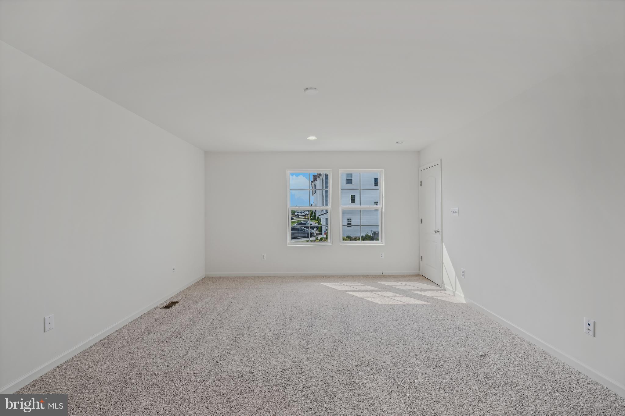 OVERLOOK AT RIVERSIDE - Residential Lease