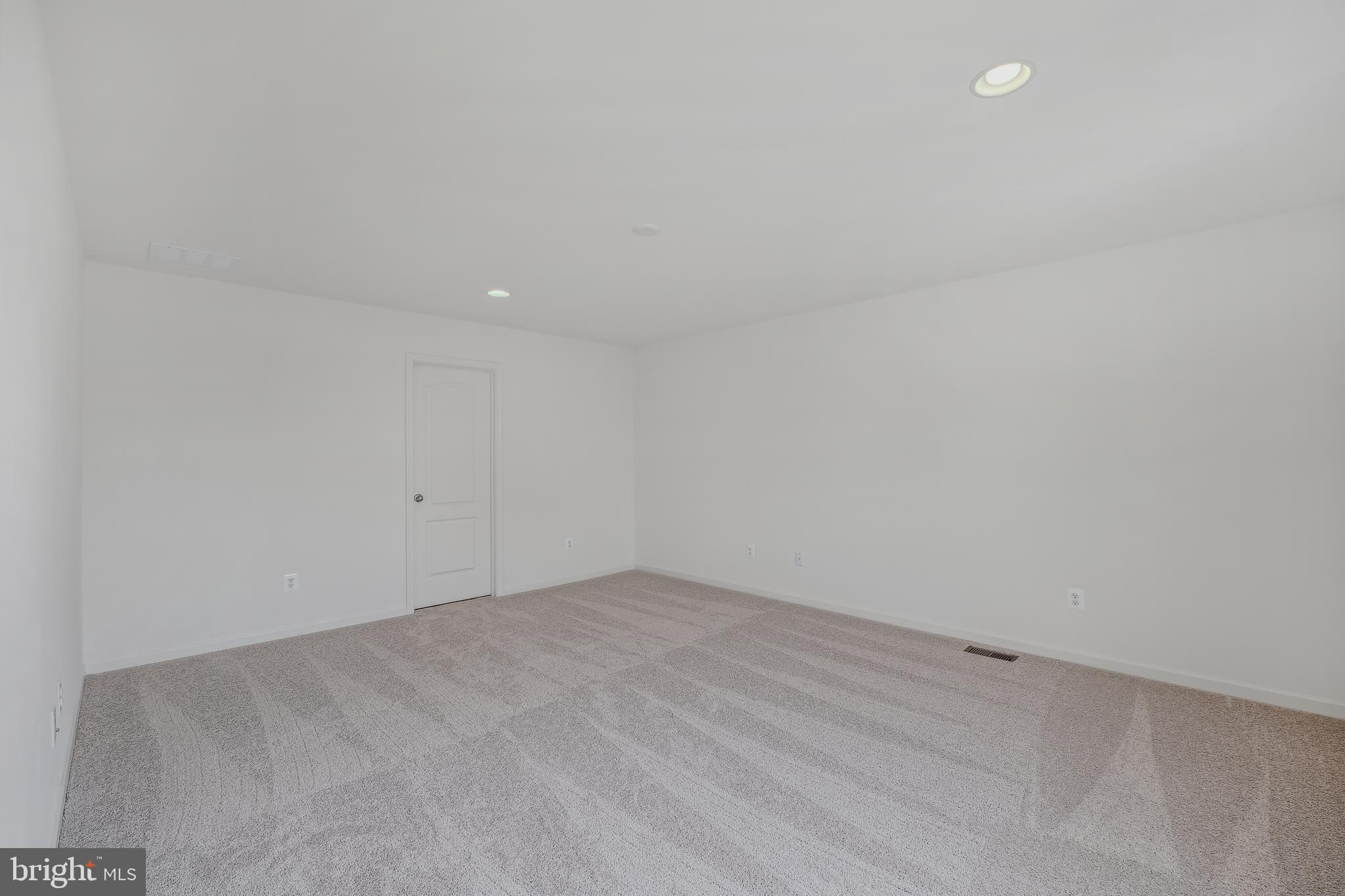 OVERLOOK AT RIVERSIDE - Residential Lease