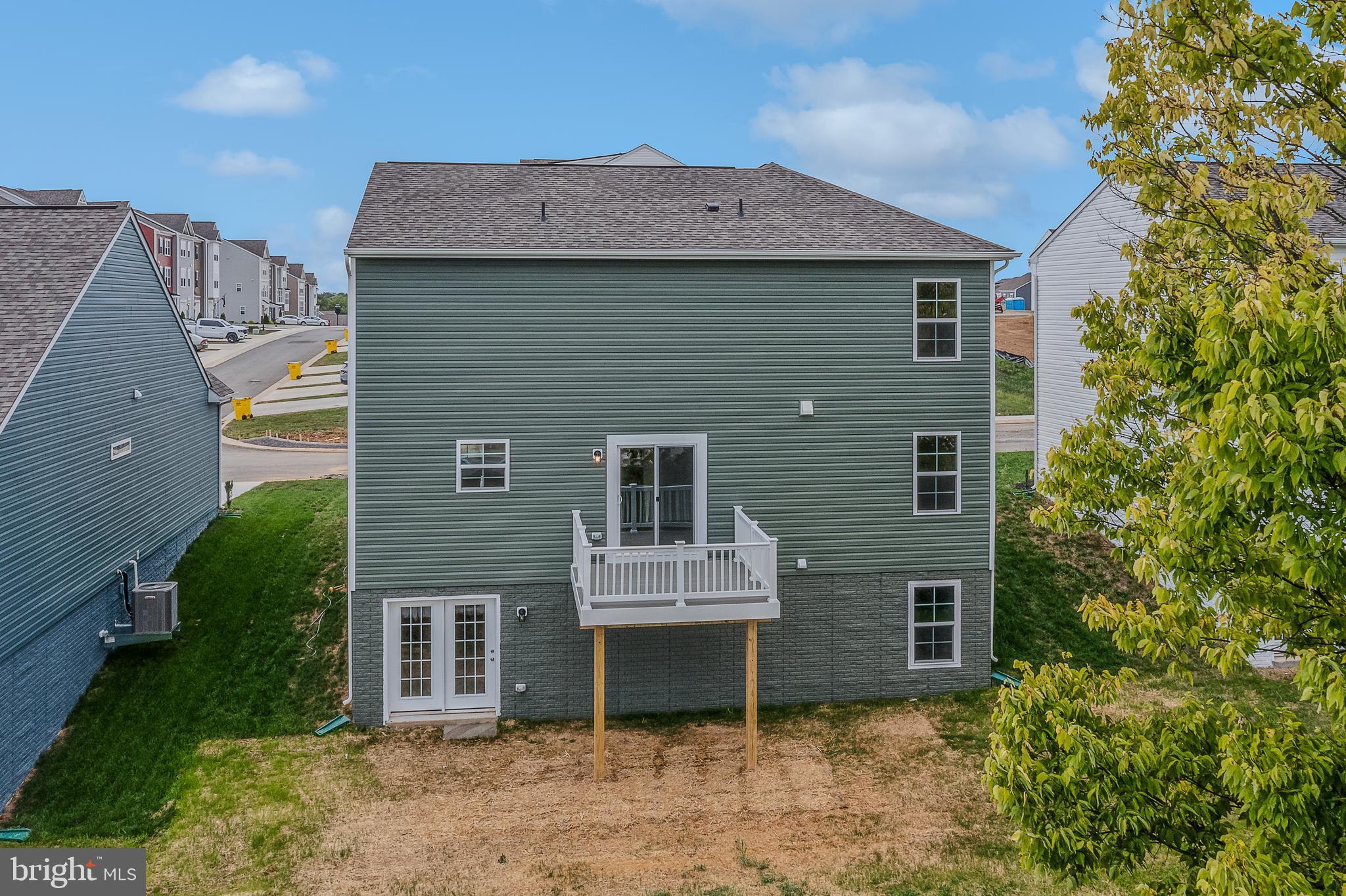 OVERLOOK AT RIVERSIDE - Residential Lease