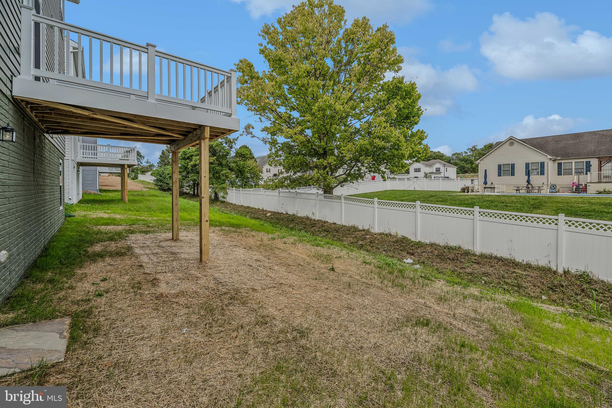 OVERLOOK AT RIVERSIDE - Residential Lease