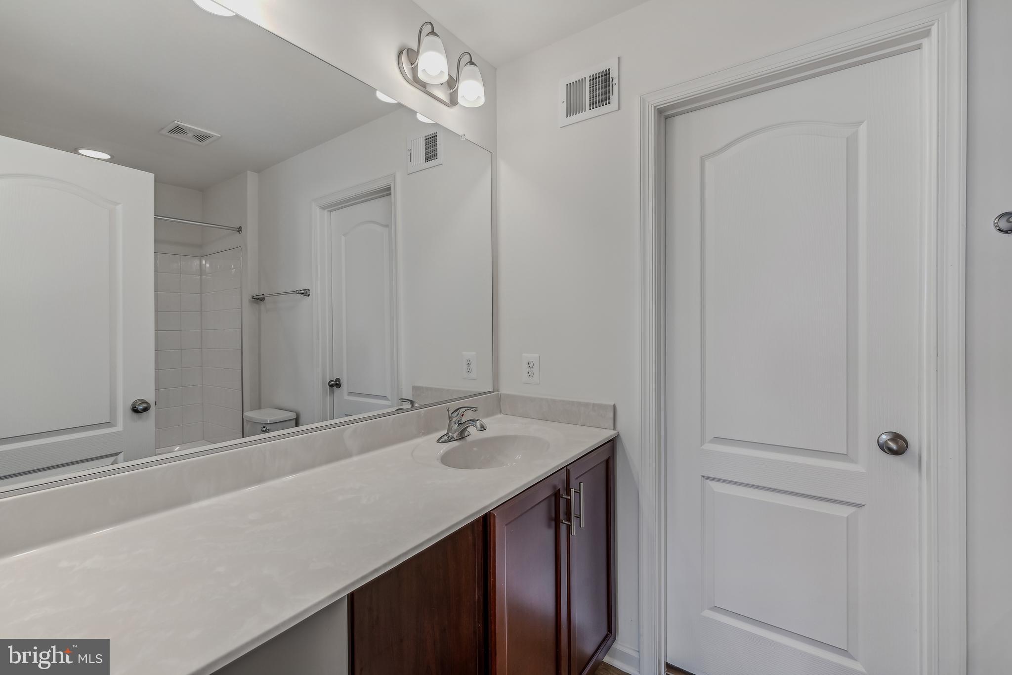 OVERLOOK AT RIVERSIDE - Residential Lease