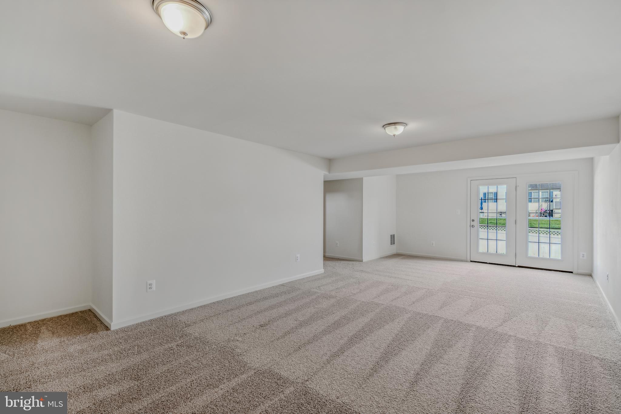 OVERLOOK AT RIVERSIDE - Residential Lease