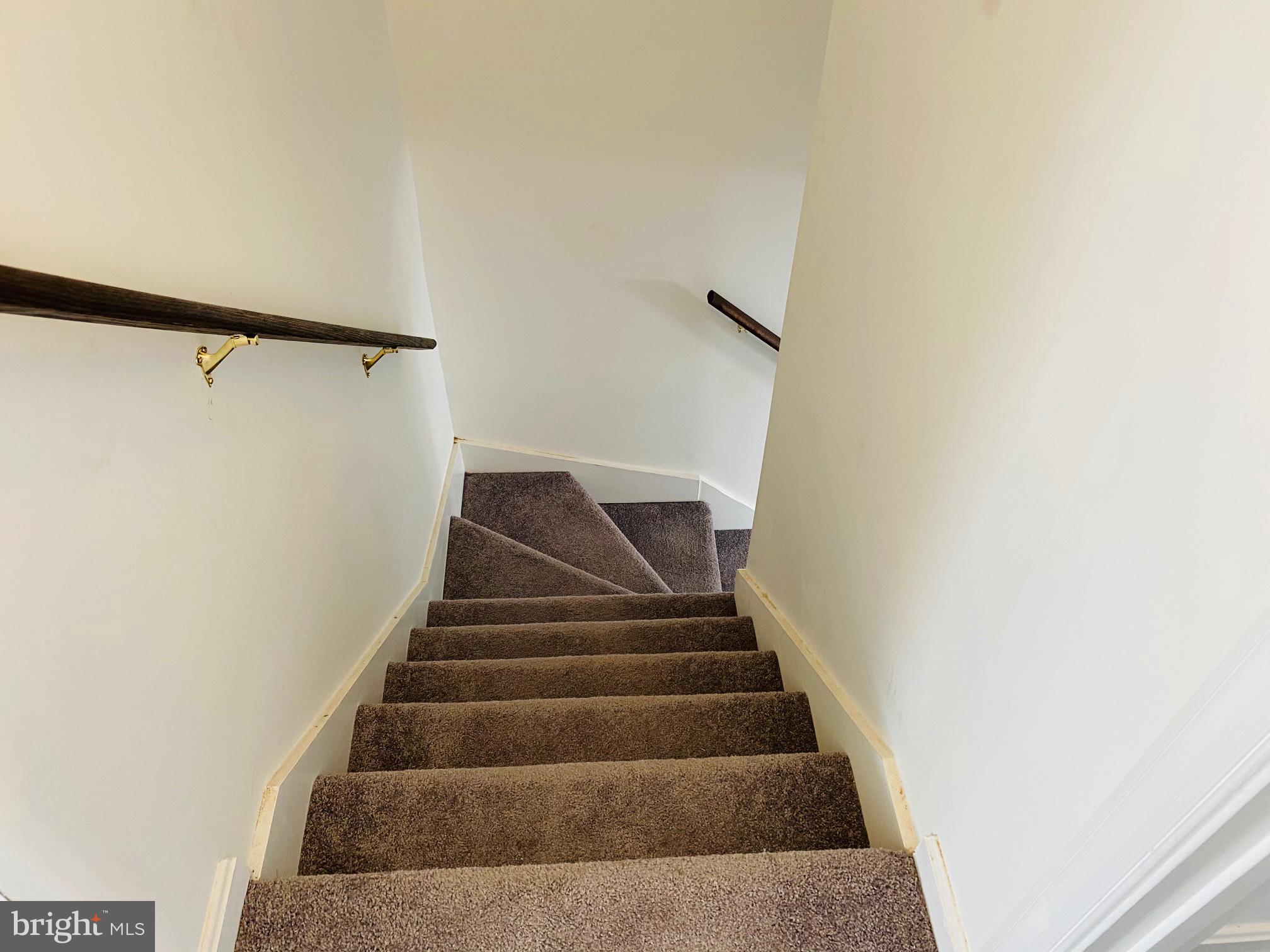 SANDTOWN-WINCHESTER - Residential