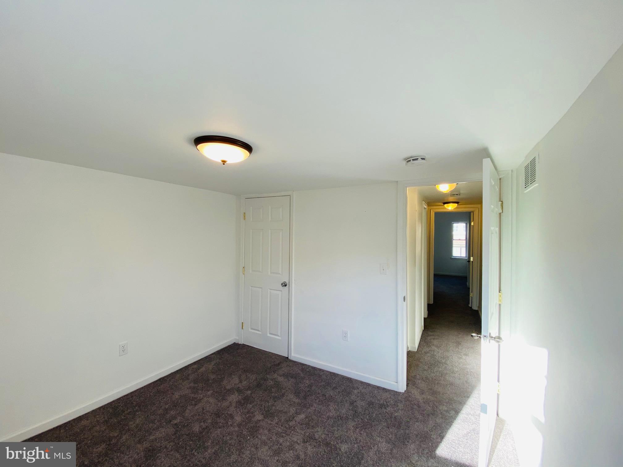 SANDTOWN-WINCHESTER - Residential