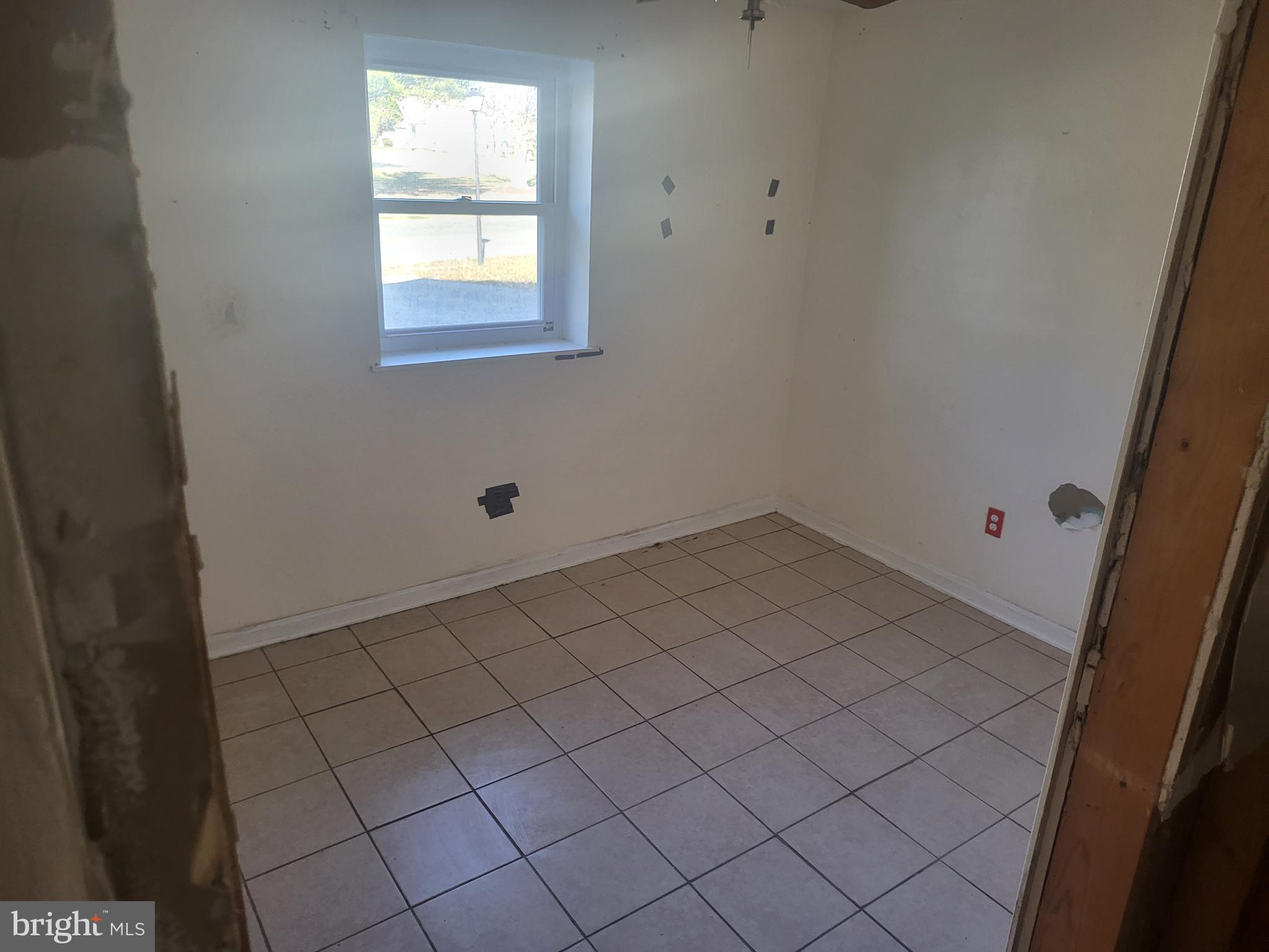 SUNRISE PLAT FIVE - Residential