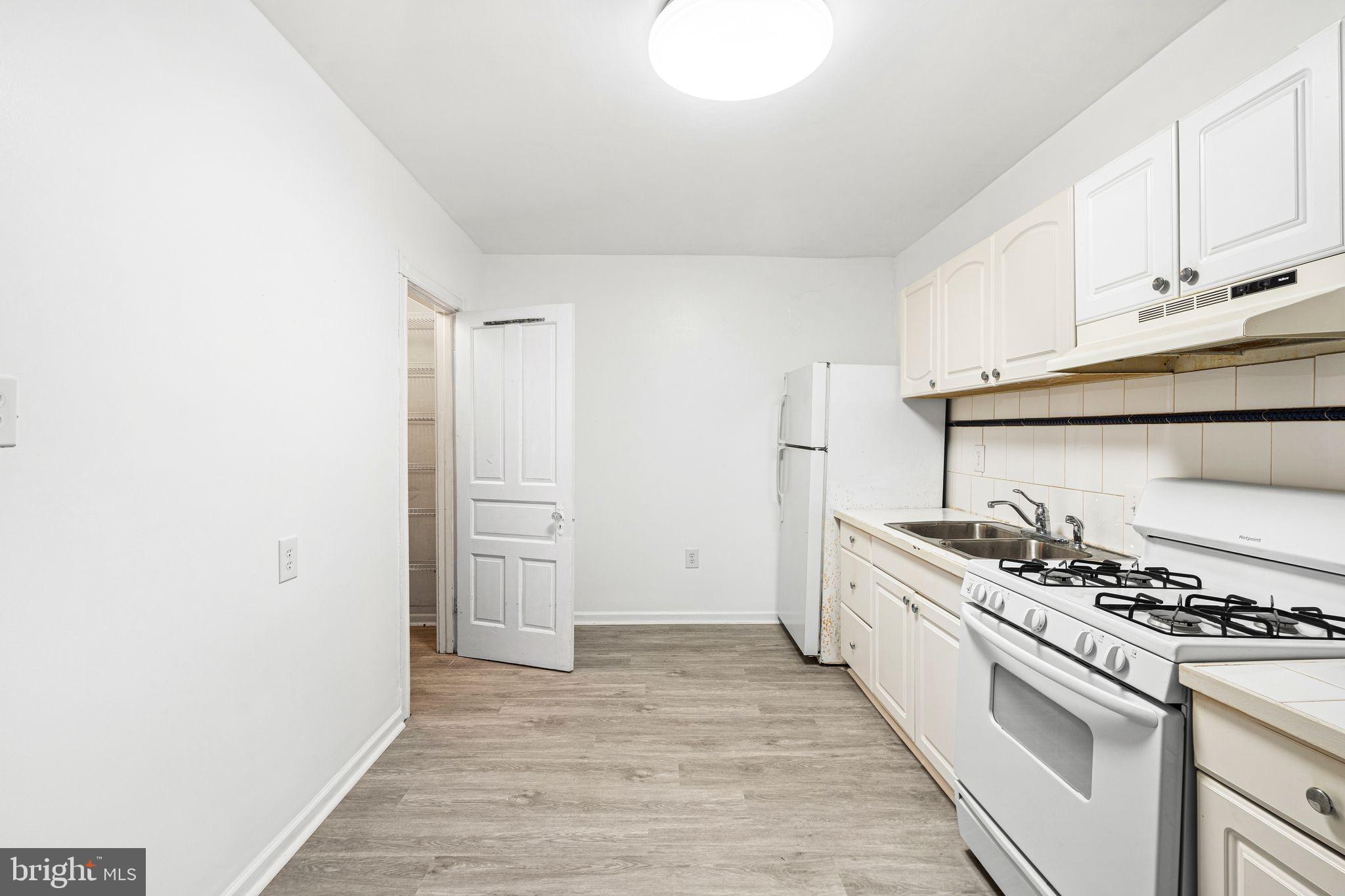 CEDAR PARK - Residential