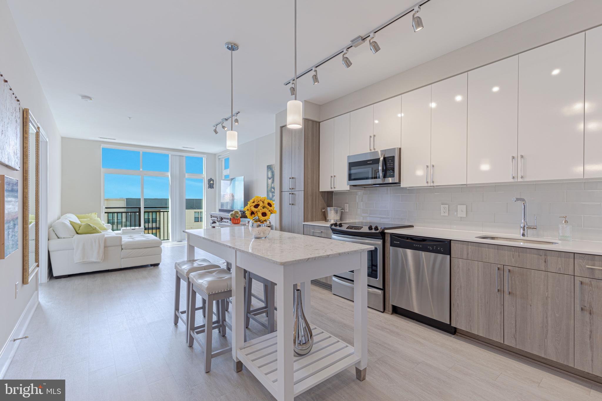 NATIONAL HARBOR - Residential