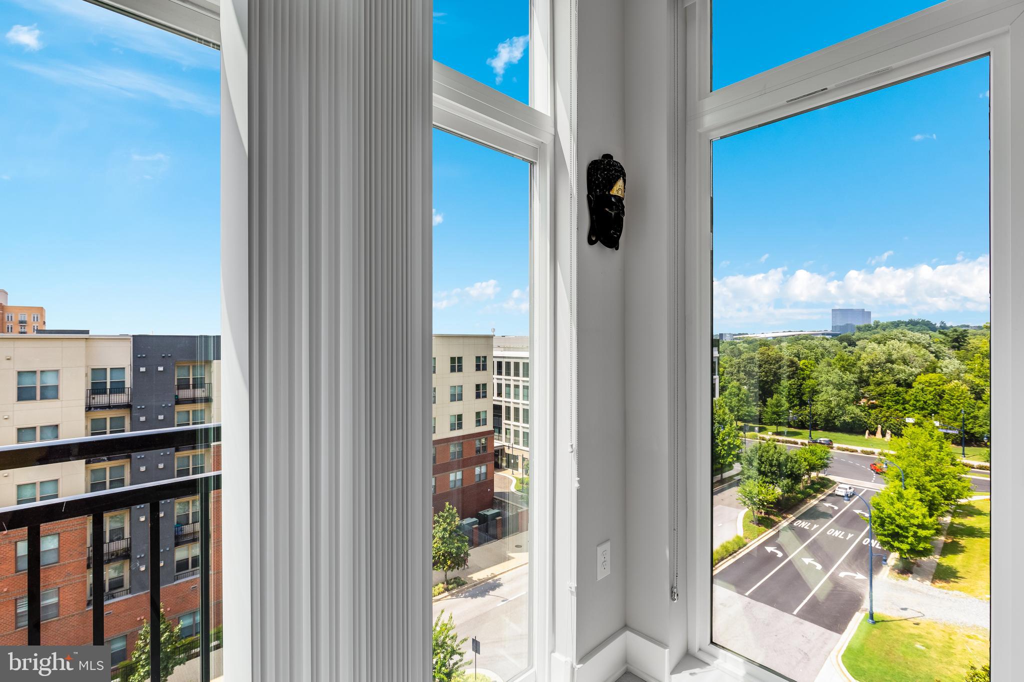 NATIONAL HARBOR - Residential