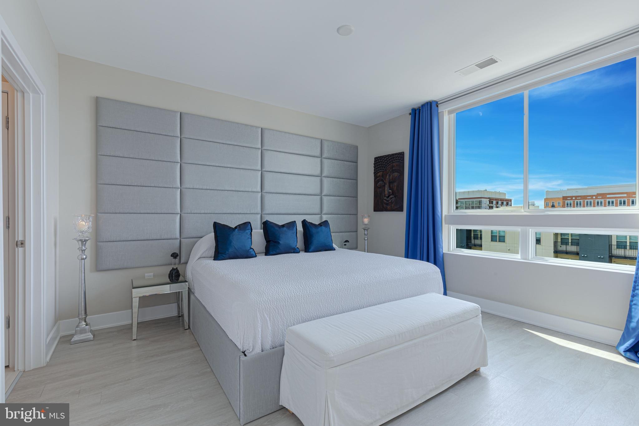 NATIONAL HARBOR - Residential