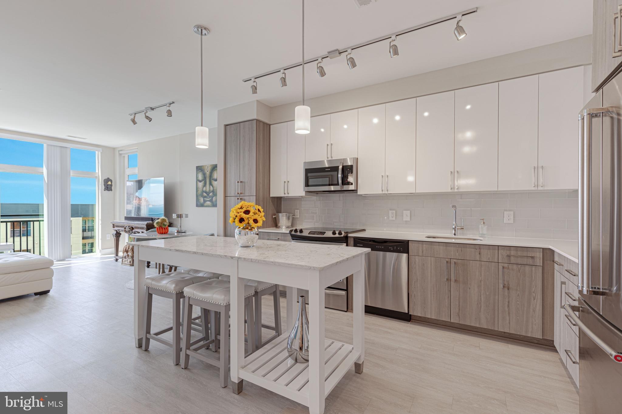 NATIONAL HARBOR - Residential